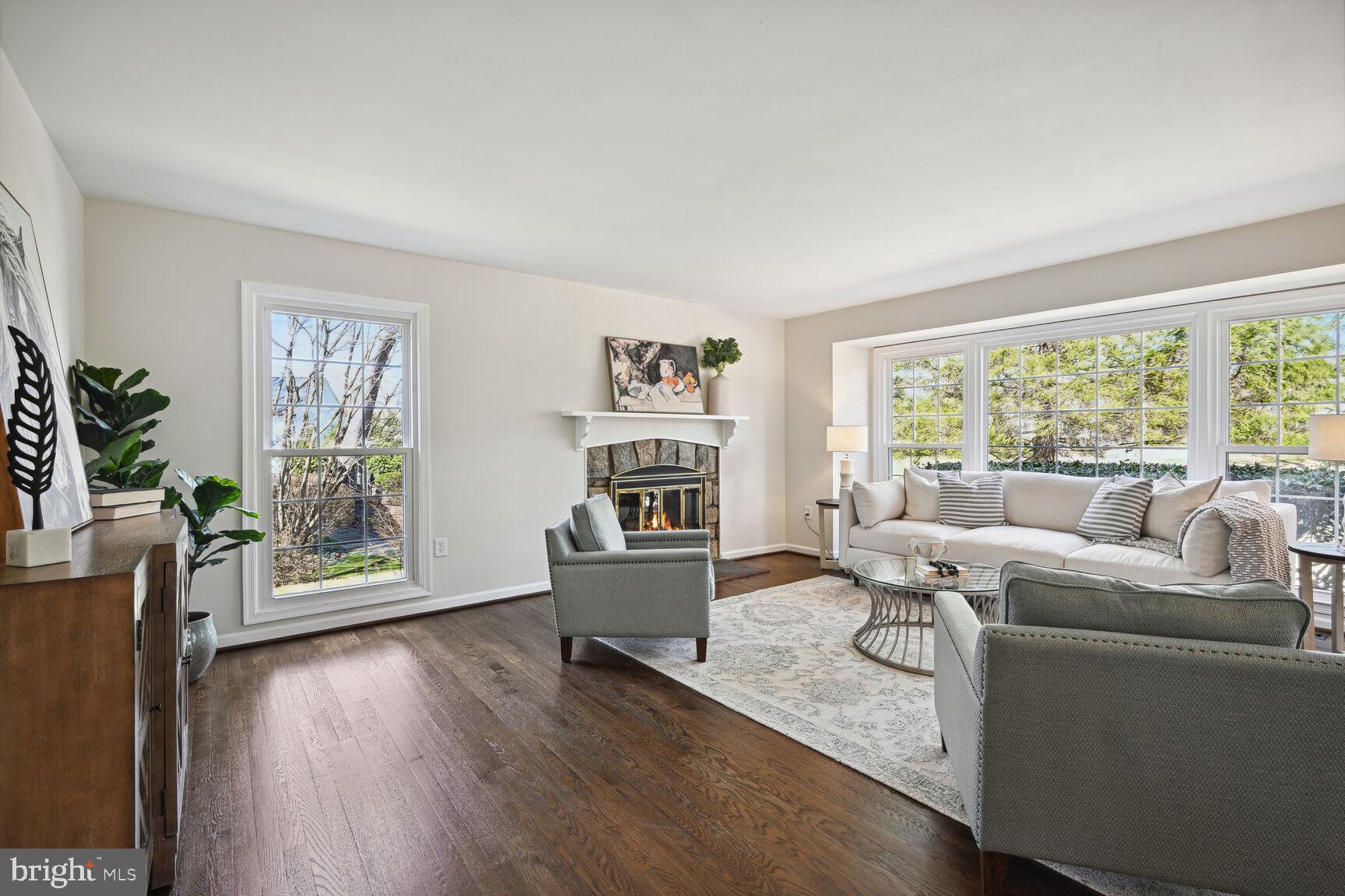 EAST GATE OF POTOMAC - Residential