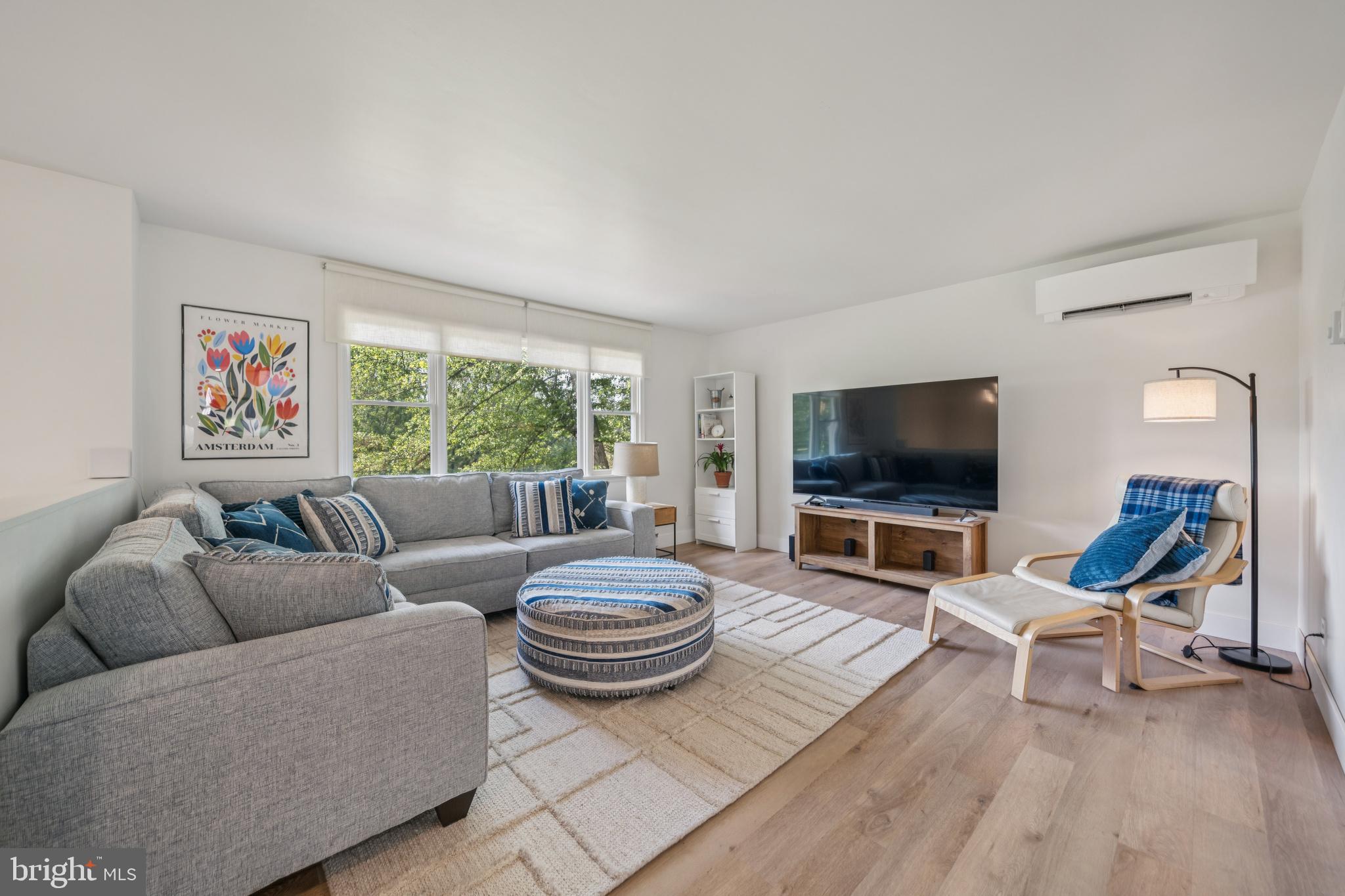 2922 DOGWOOD DRIVE