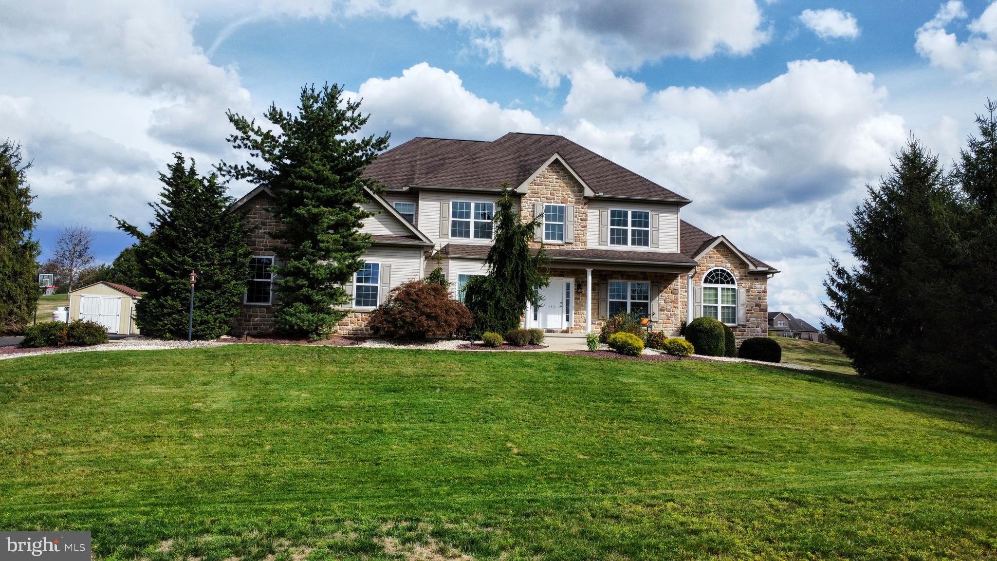 FOX RIDGE FARMS - Residential