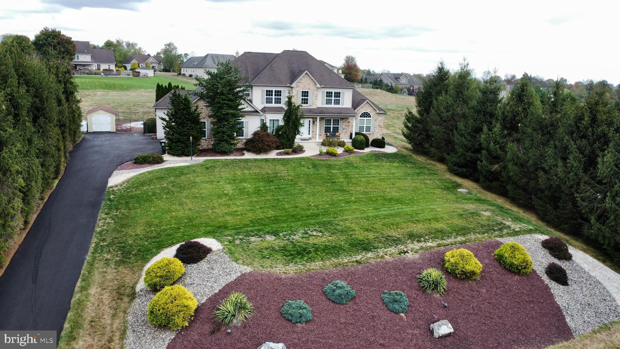 FOX RIDGE FARMS - Residential