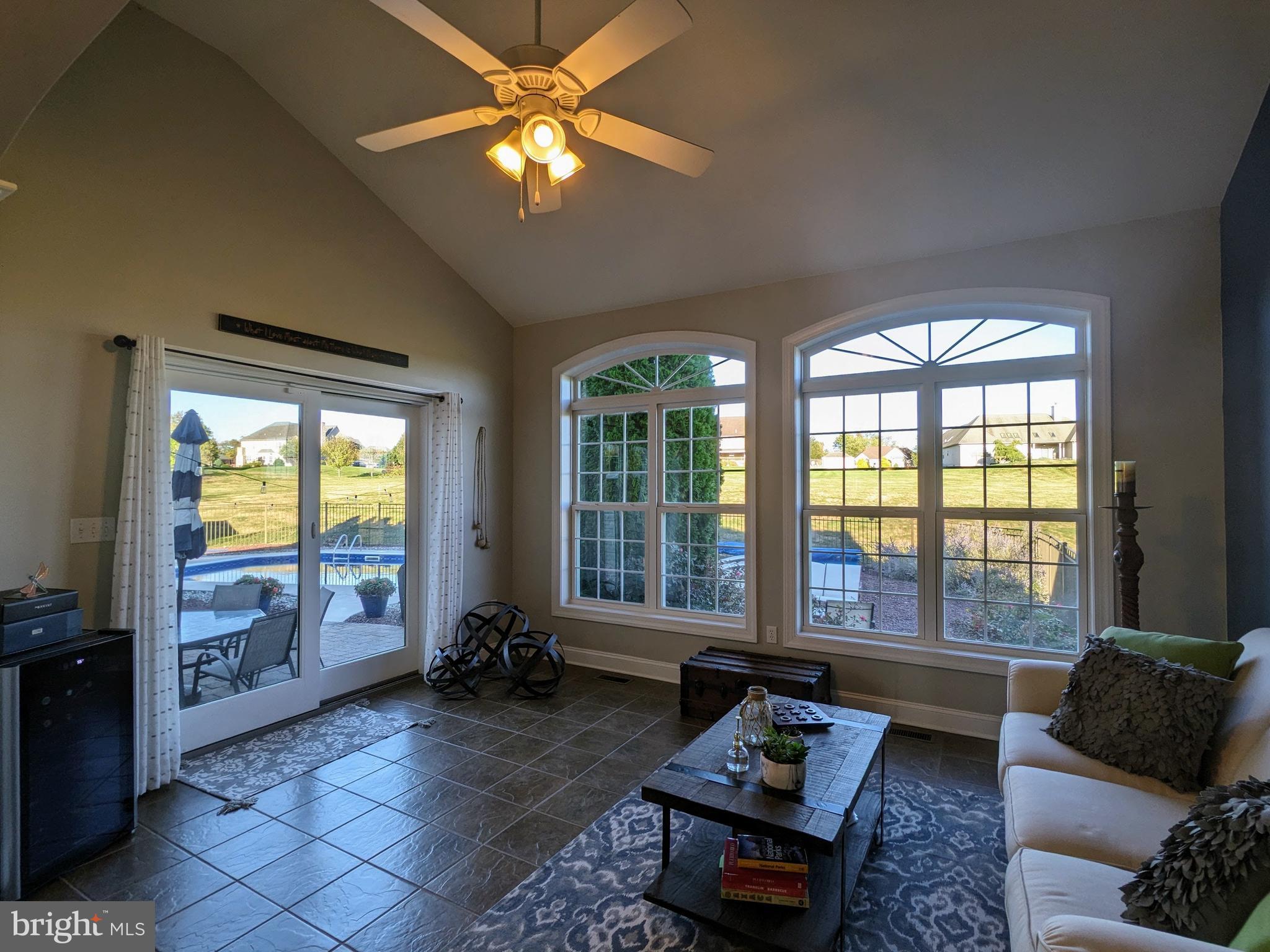 FOX RIDGE FARMS - Residential