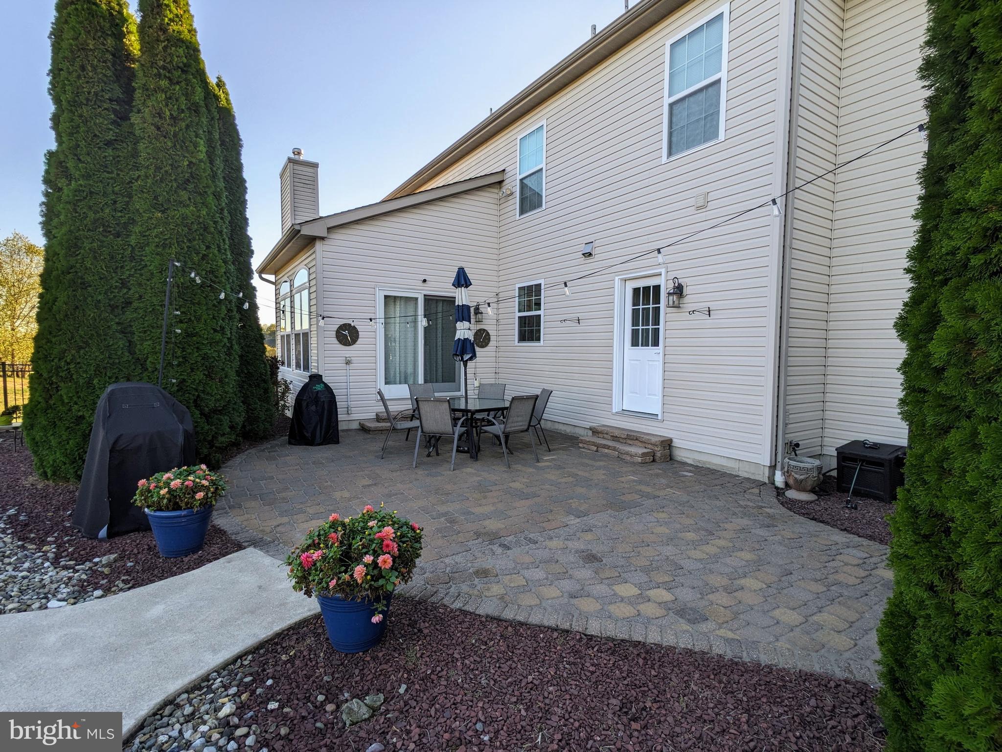 FOX RIDGE FARMS - Residential