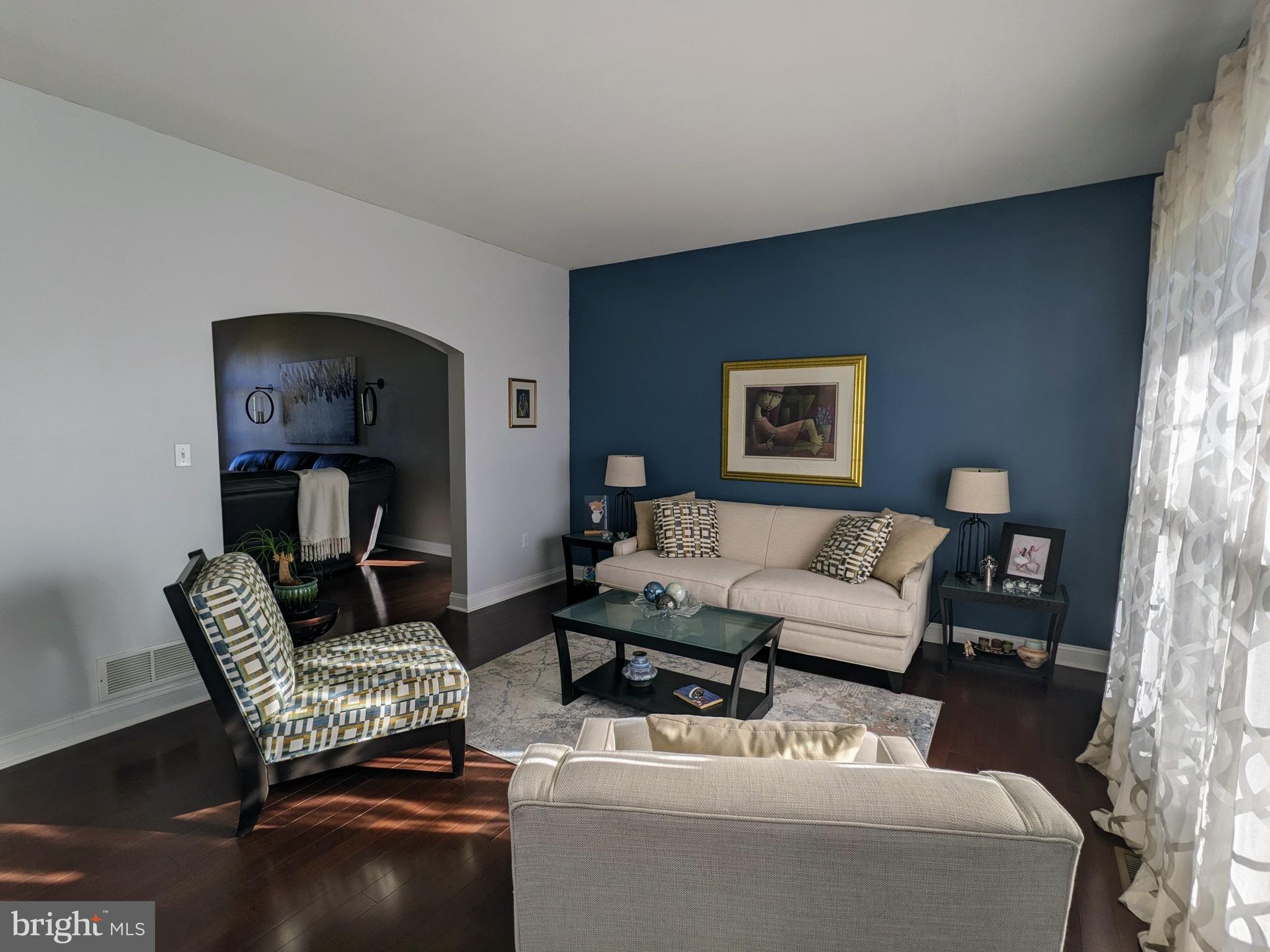 FOX RIDGE FARMS - Residential