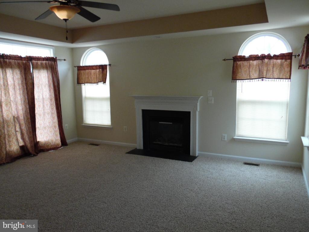 GREENHAVEN RUN - Residential Lease