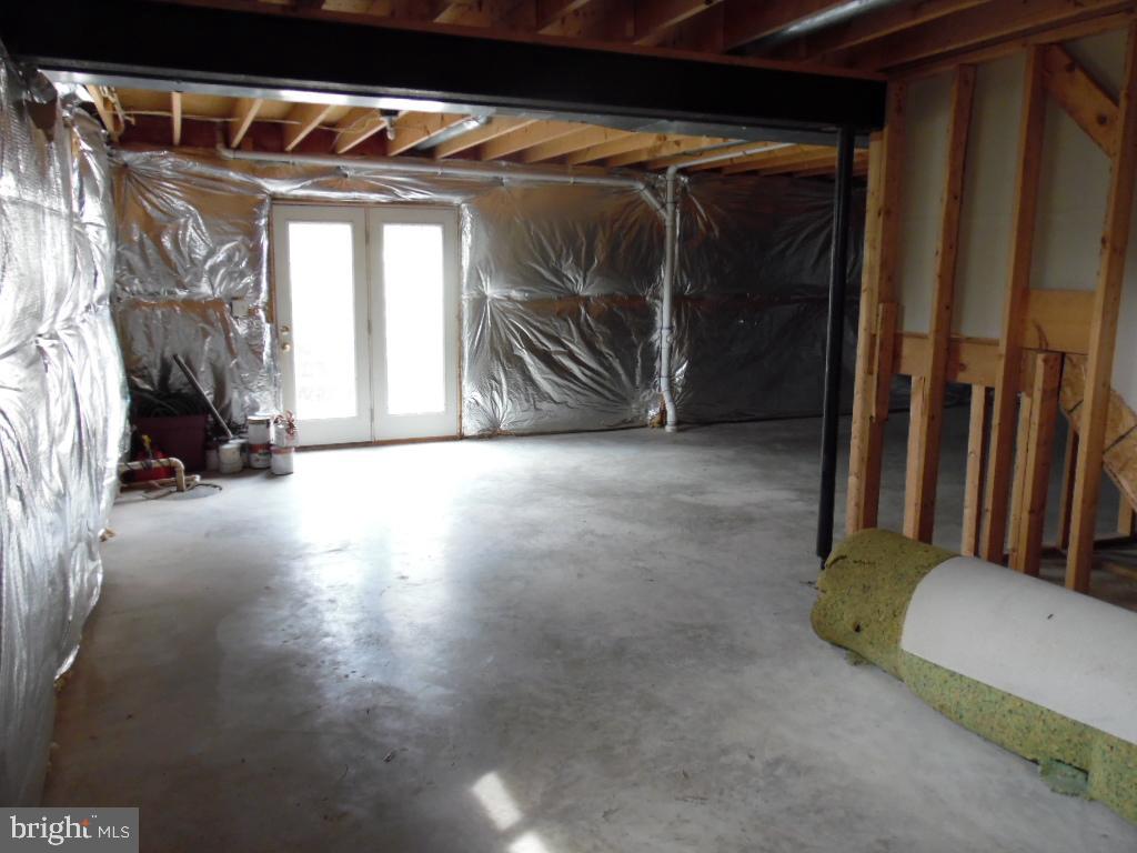 GREENHAVEN RUN - Residential Lease