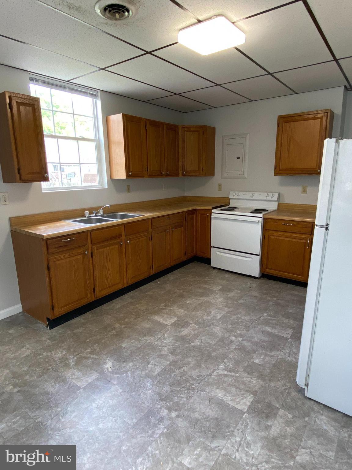 KEYSER - Residential Lease