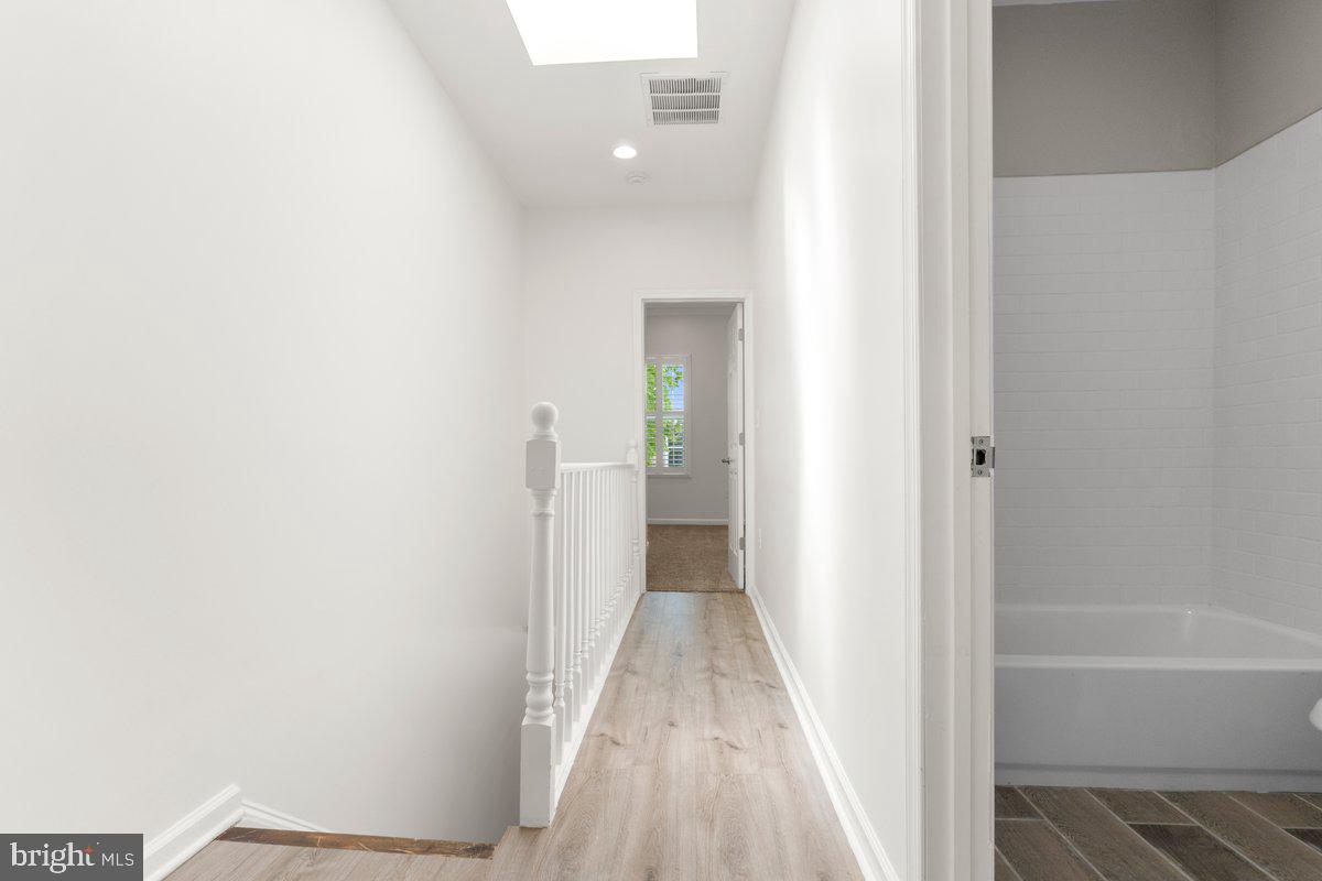 HIGHLAND - Residential
