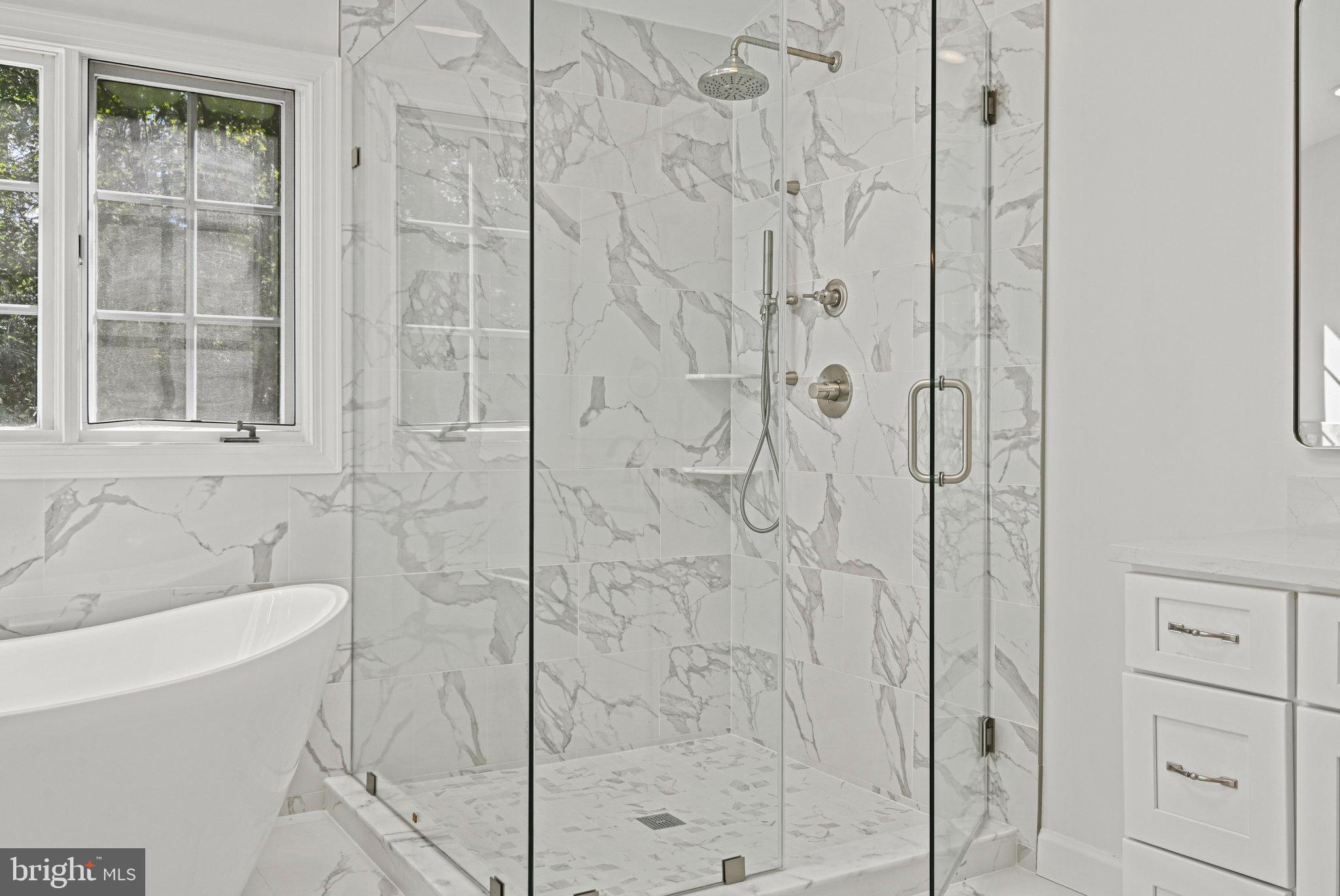 COURTHOUSE COMMONS - Residential