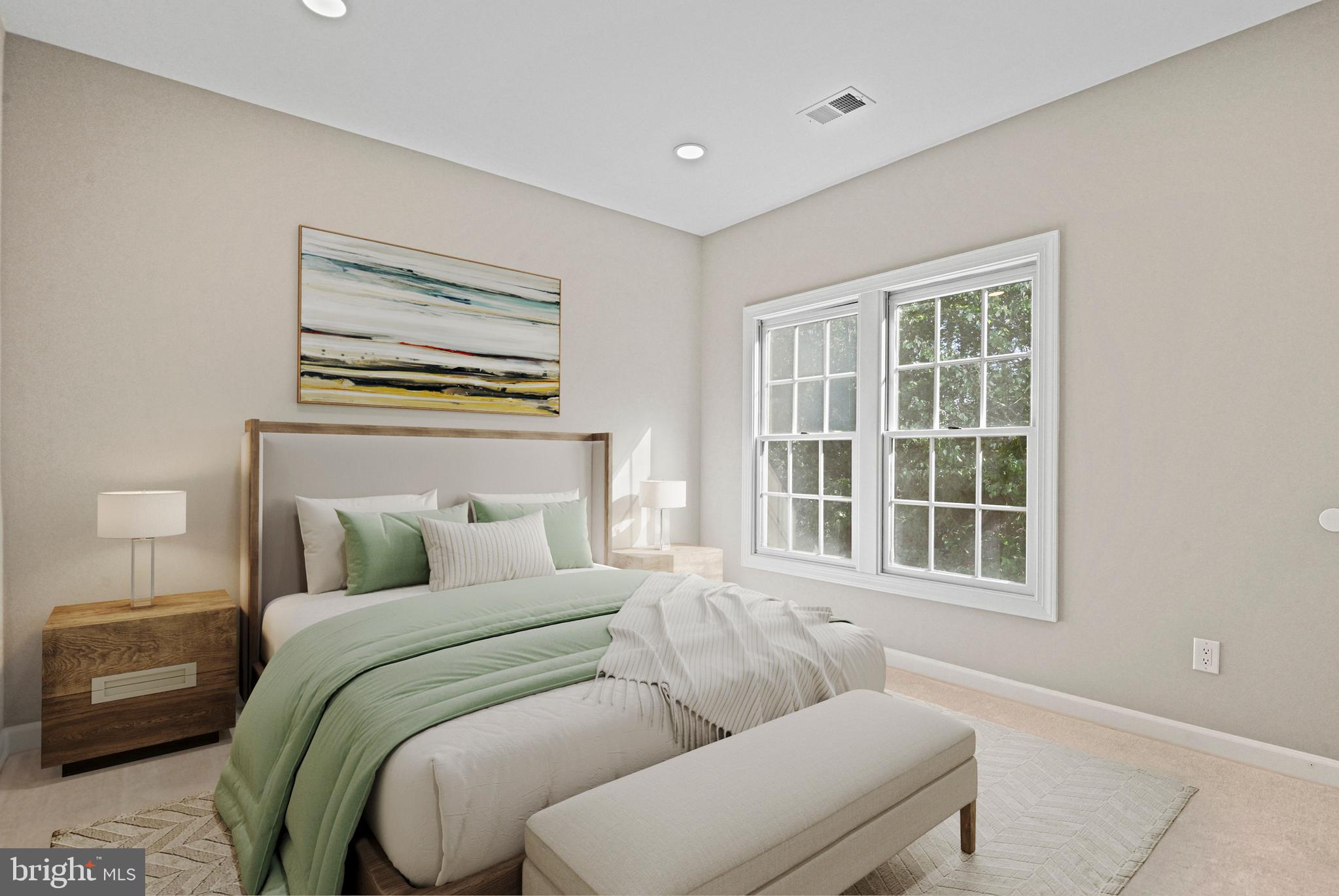 COURTHOUSE COMMONS - Residential