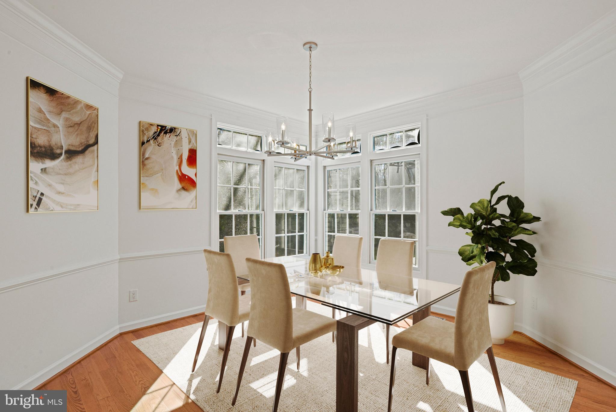 COURTHOUSE COMMONS - Residential