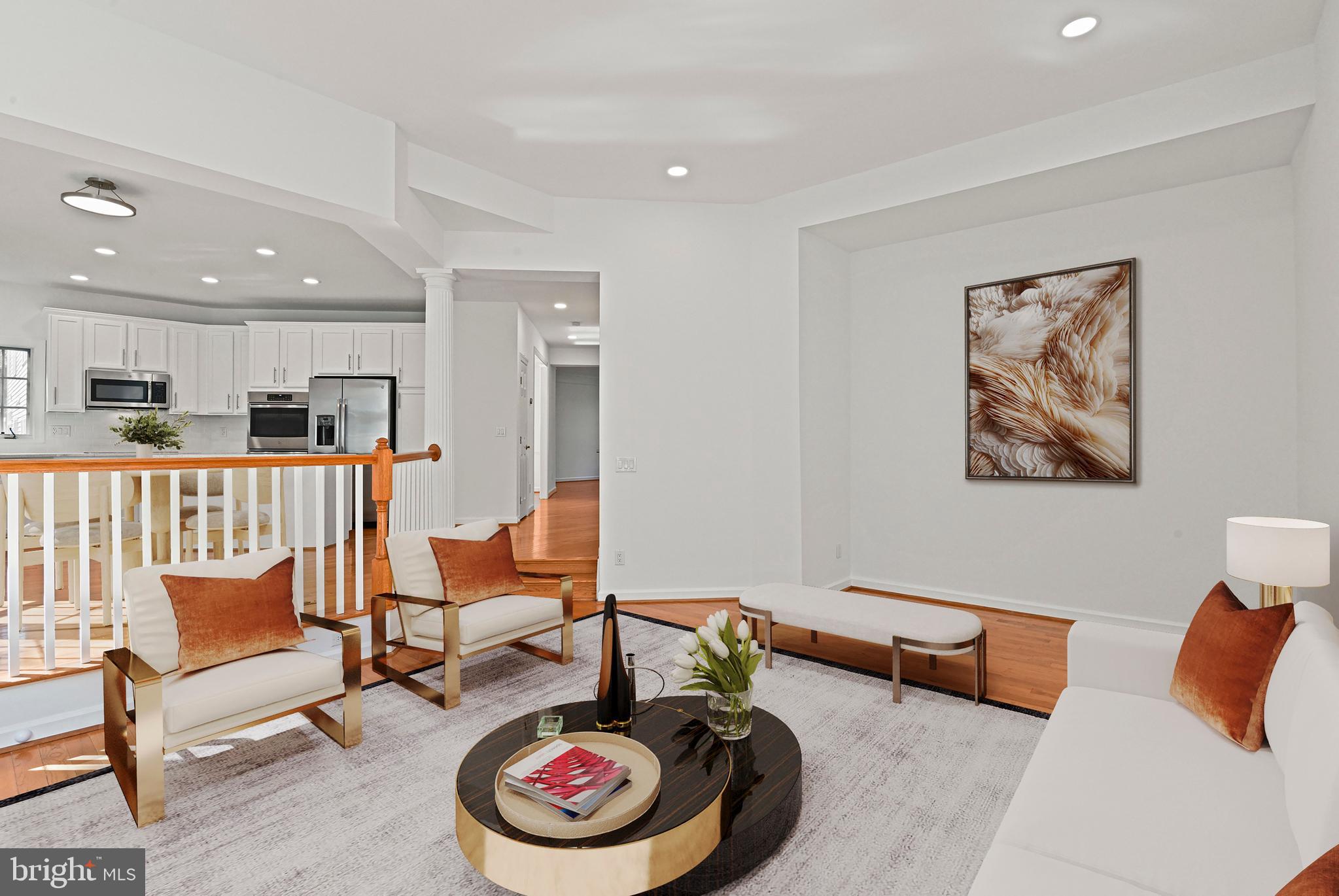 COURTHOUSE COMMONS - Residential