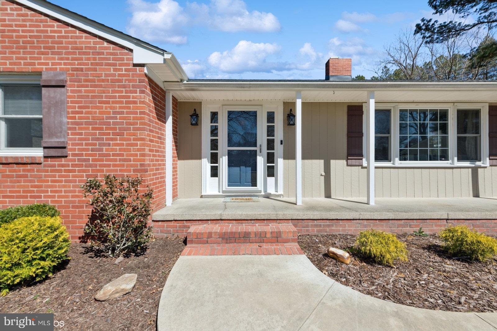 SOUTH CLIFTON - Residential