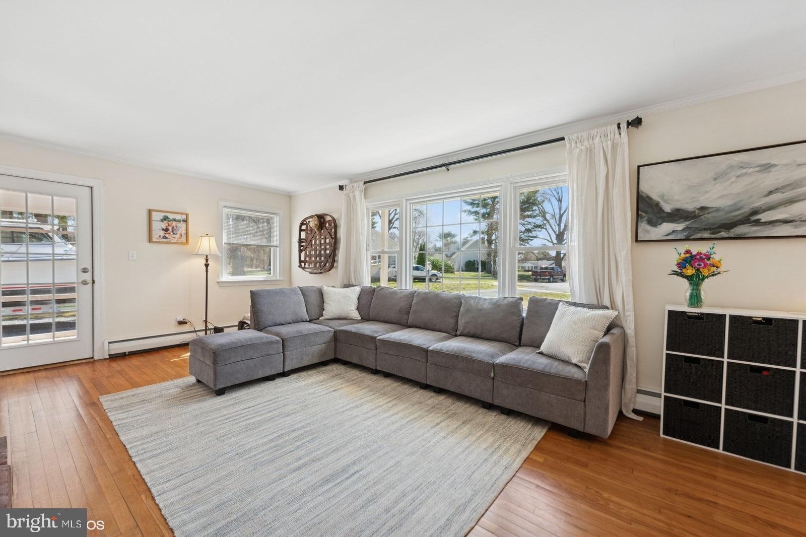 SOUTH CLIFTON - Residential