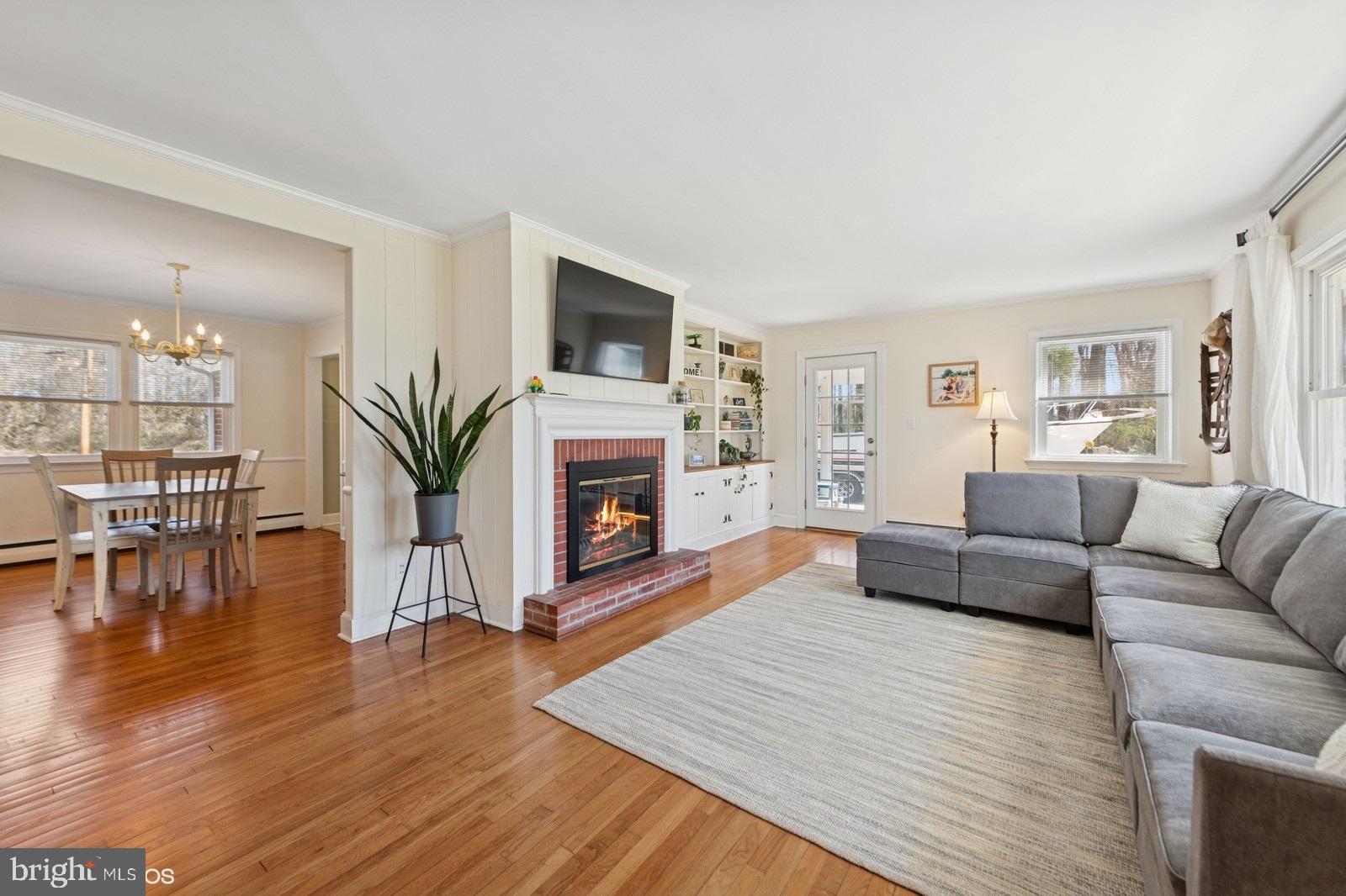 SOUTH CLIFTON - Residential