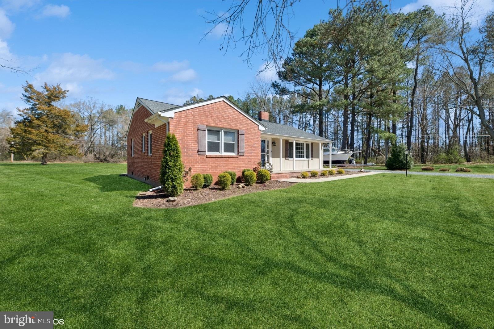 SOUTH CLIFTON - Residential