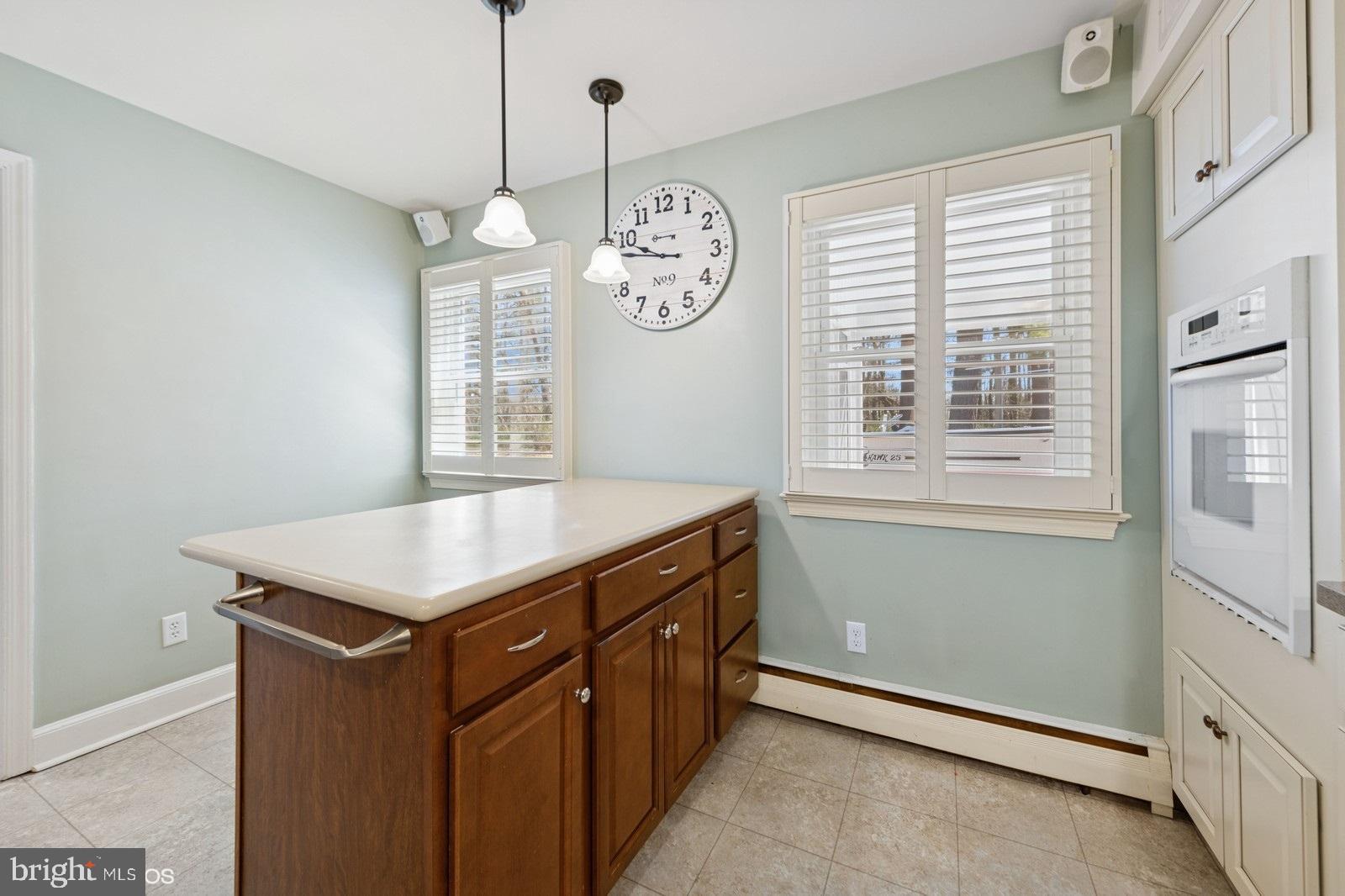 SOUTH CLIFTON - Residential