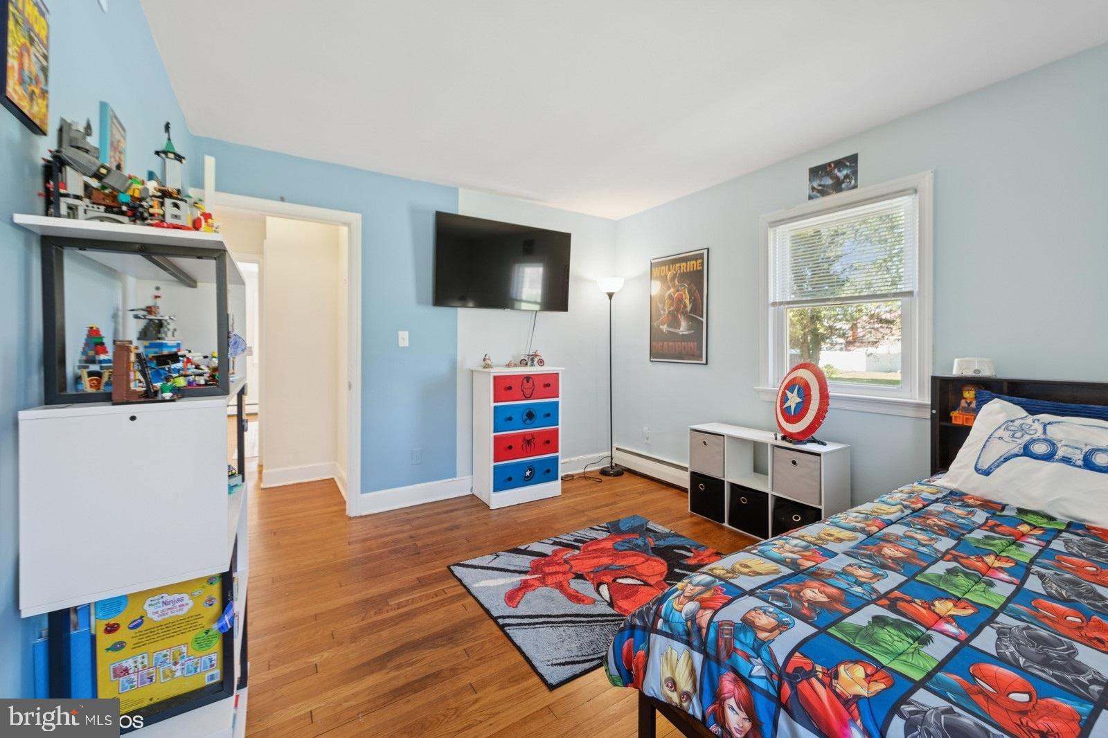 SOUTH CLIFTON - Residential