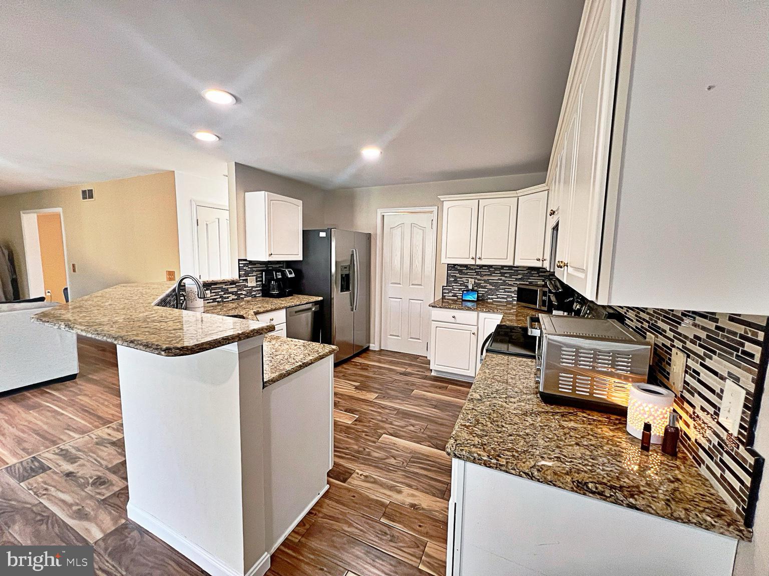 NORMANSMEADE - Residential