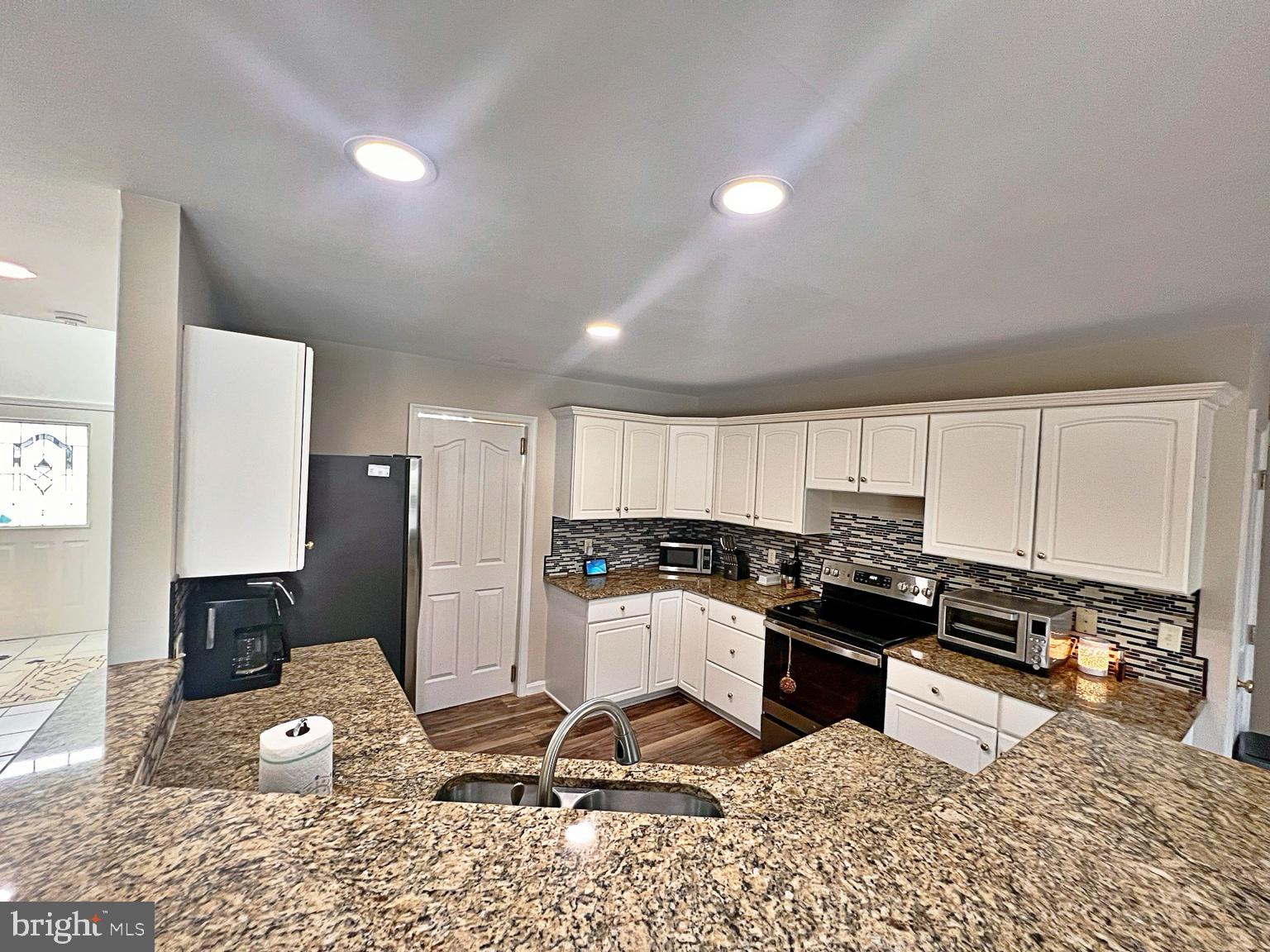 NORMANSMEADE - Residential