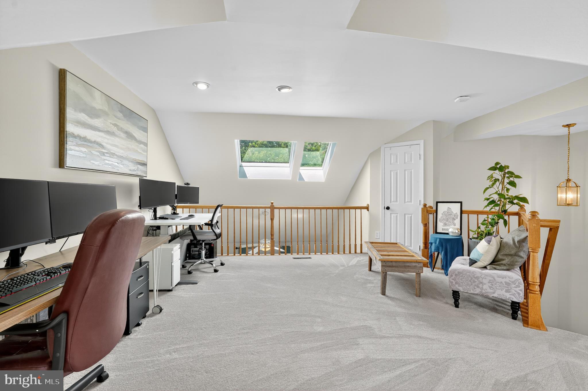 TURNBERRY MEWS - Residential