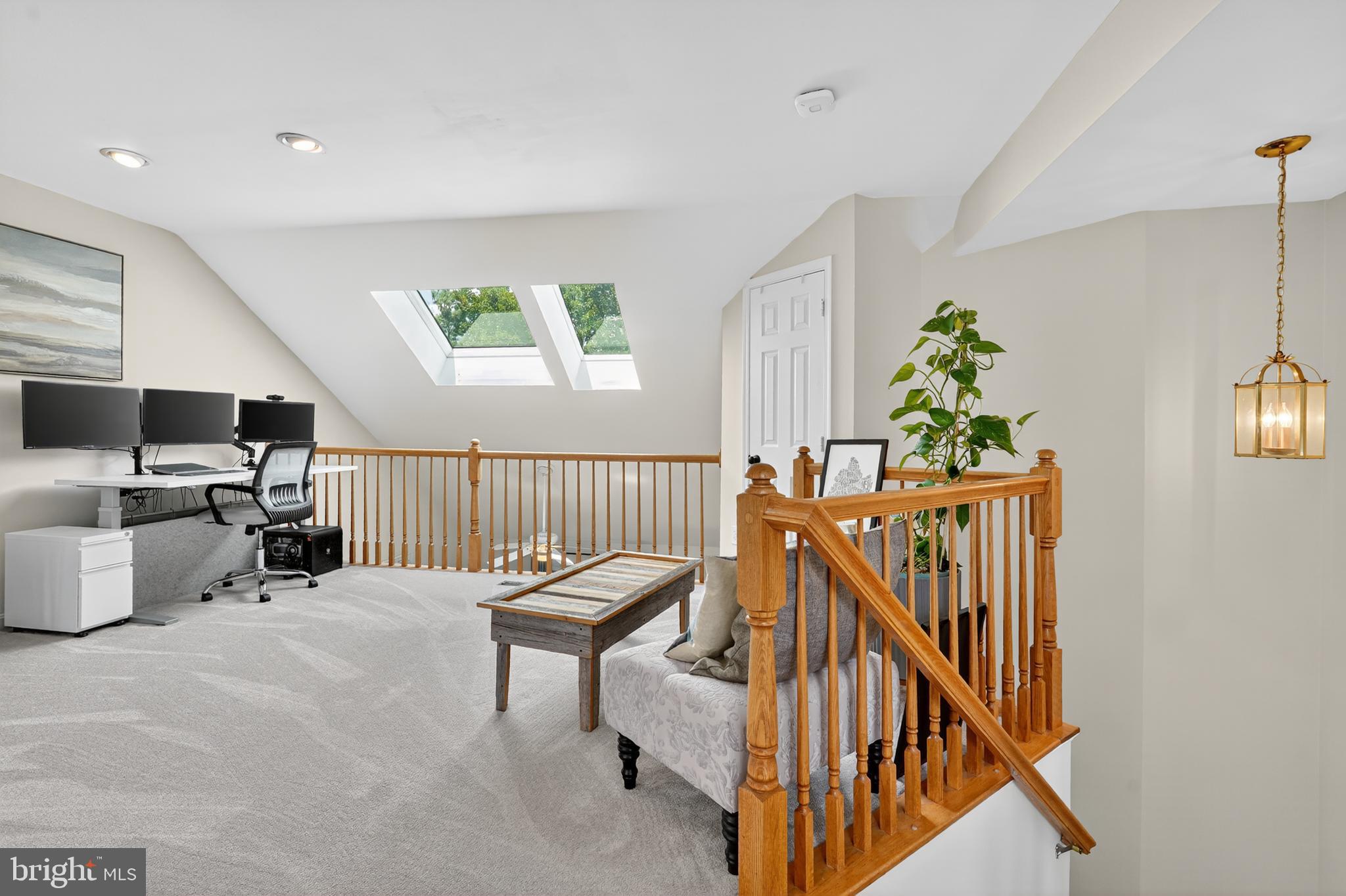 TURNBERRY MEWS - Residential