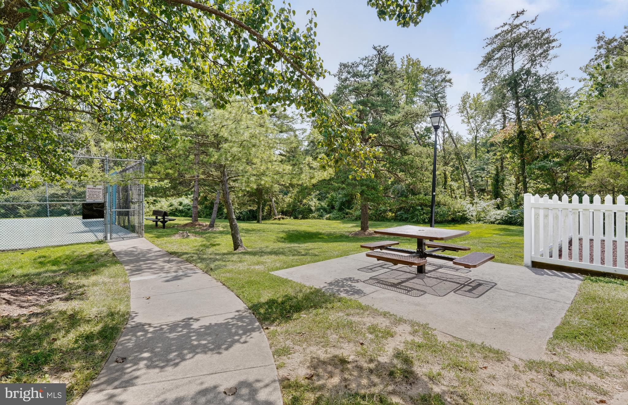 TURNBERRY MEWS - Residential