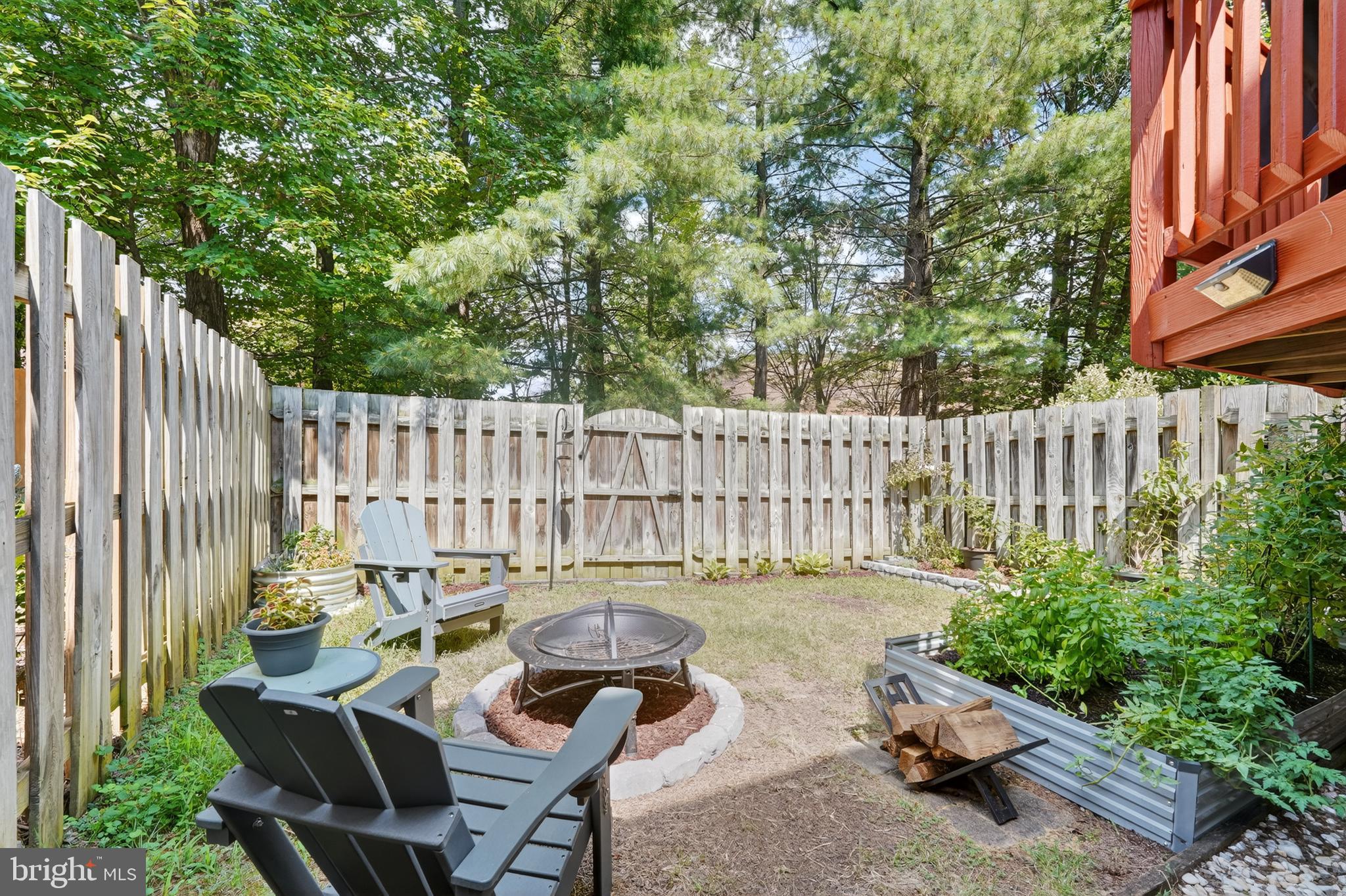 TURNBERRY MEWS - Residential