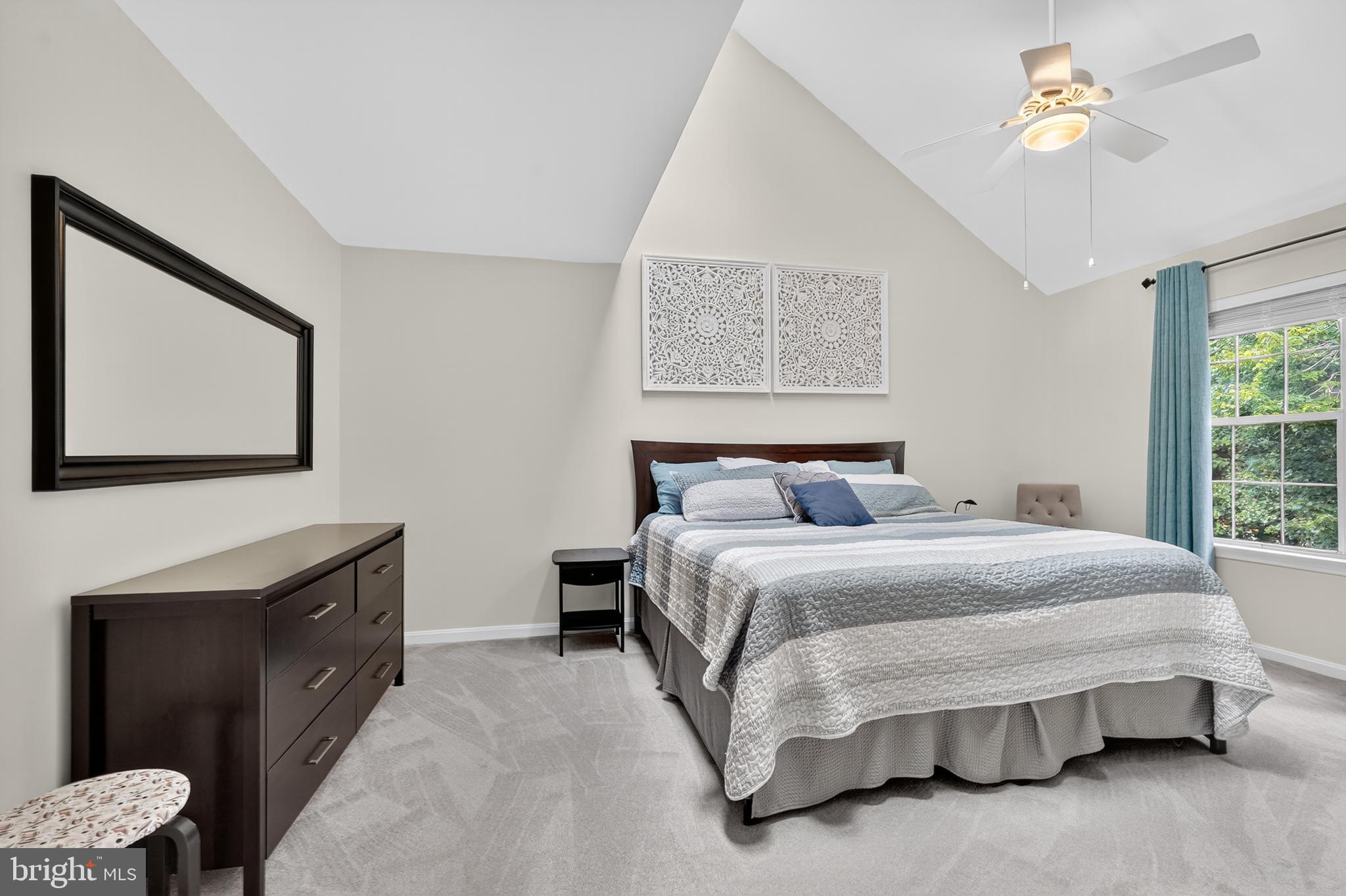 TURNBERRY MEWS - Residential