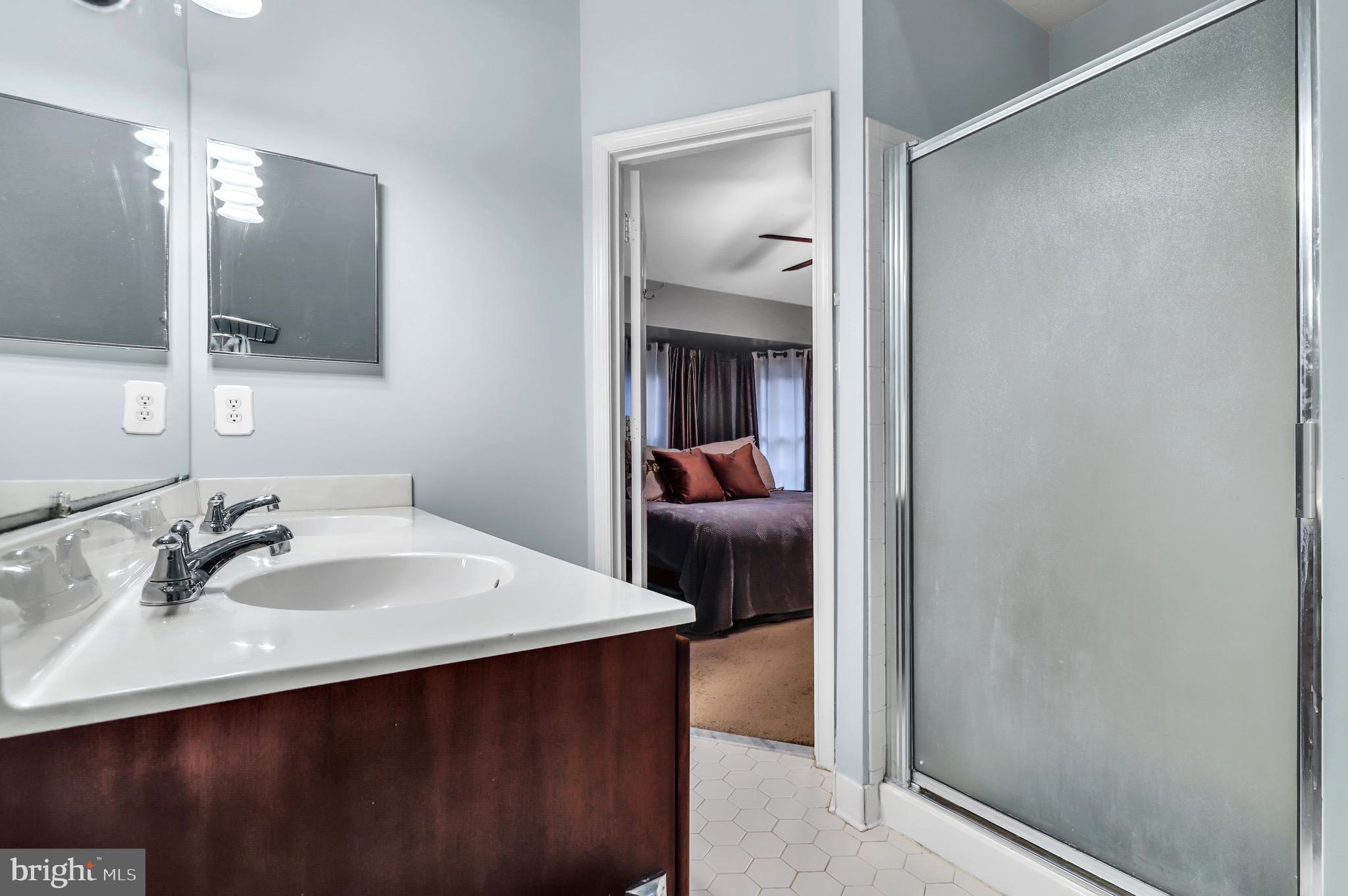 NORTH SHORE - Residential