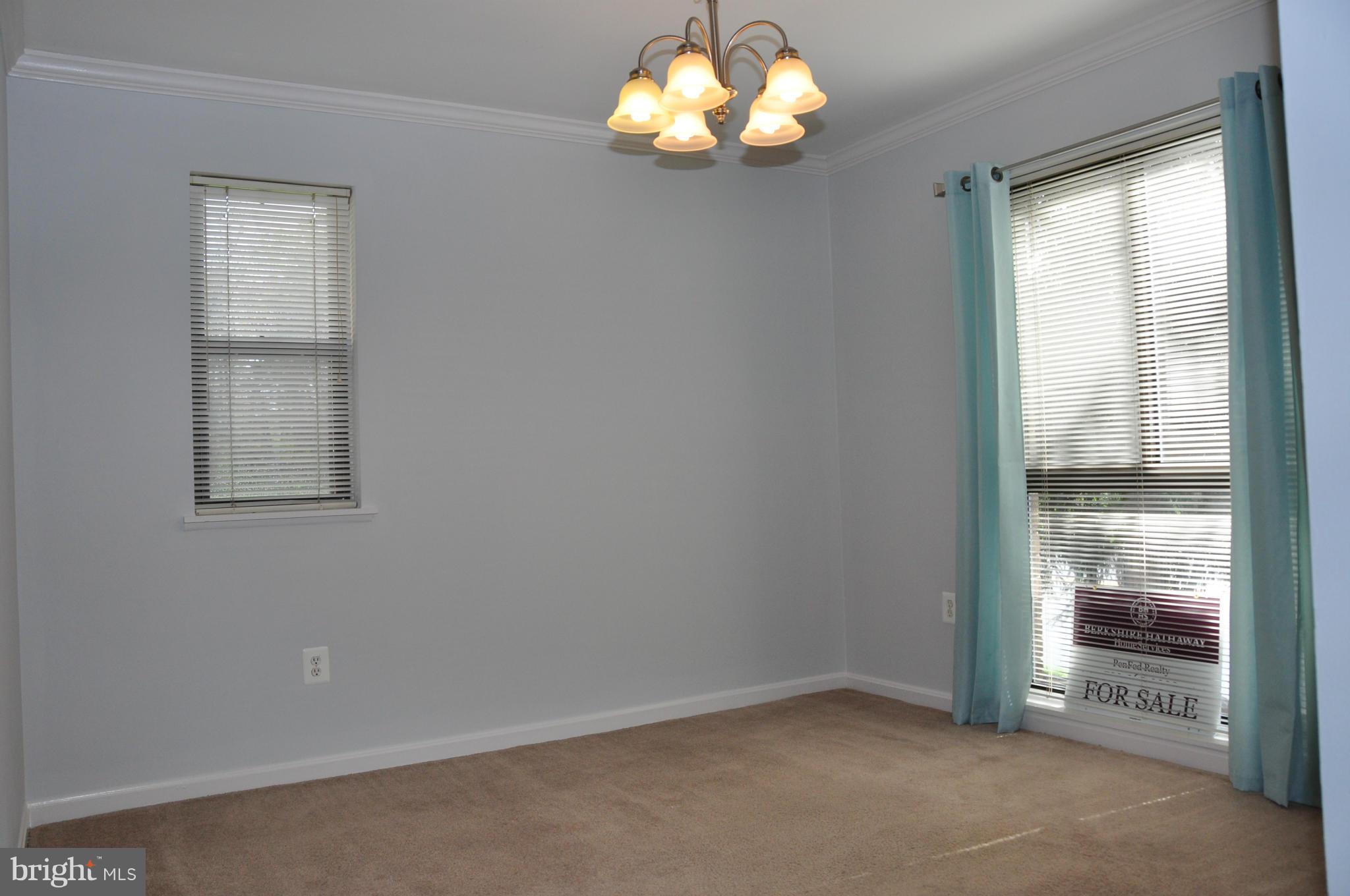 SOUTHGATE - Residential