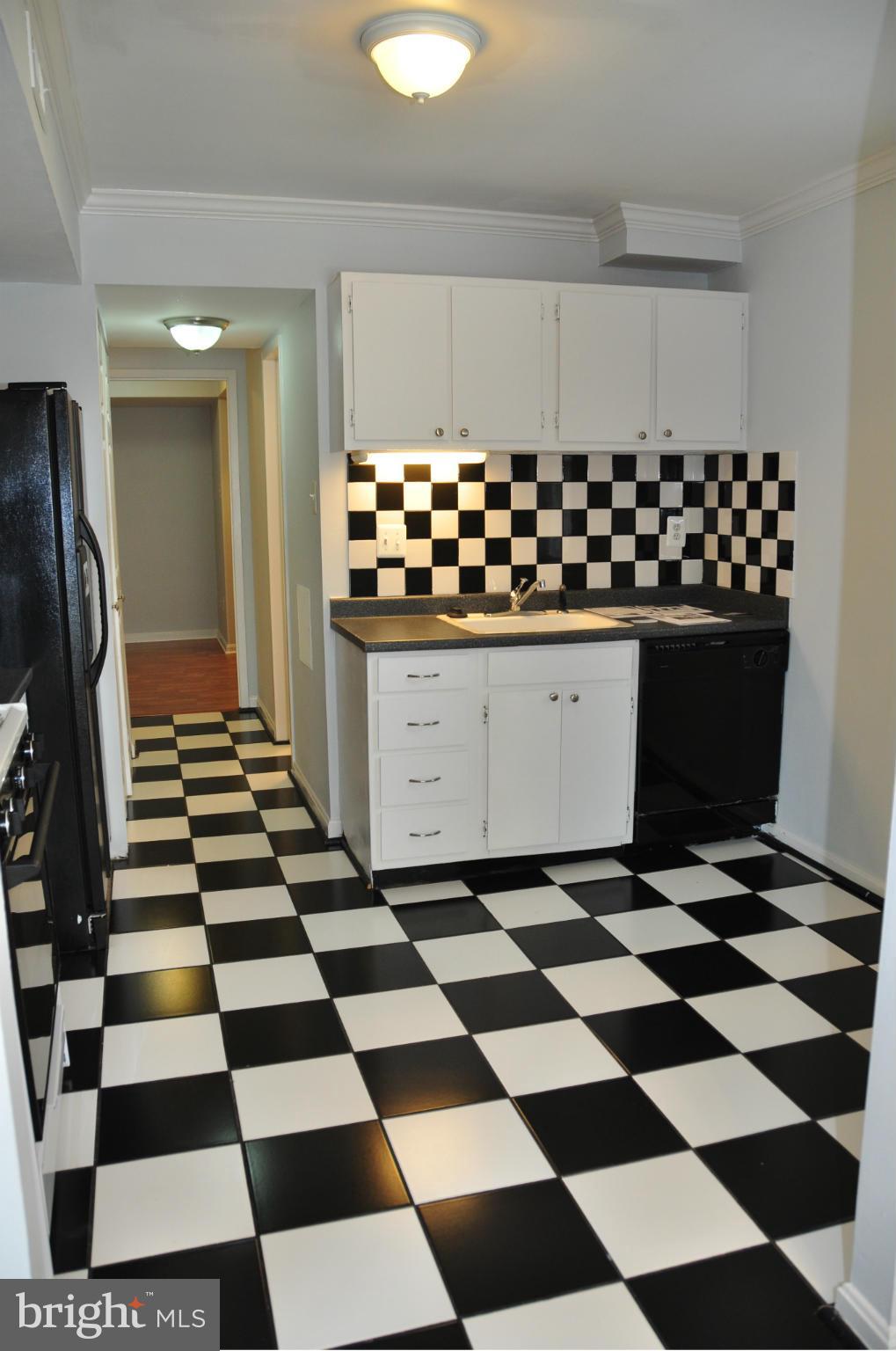 SOUTHGATE - Residential