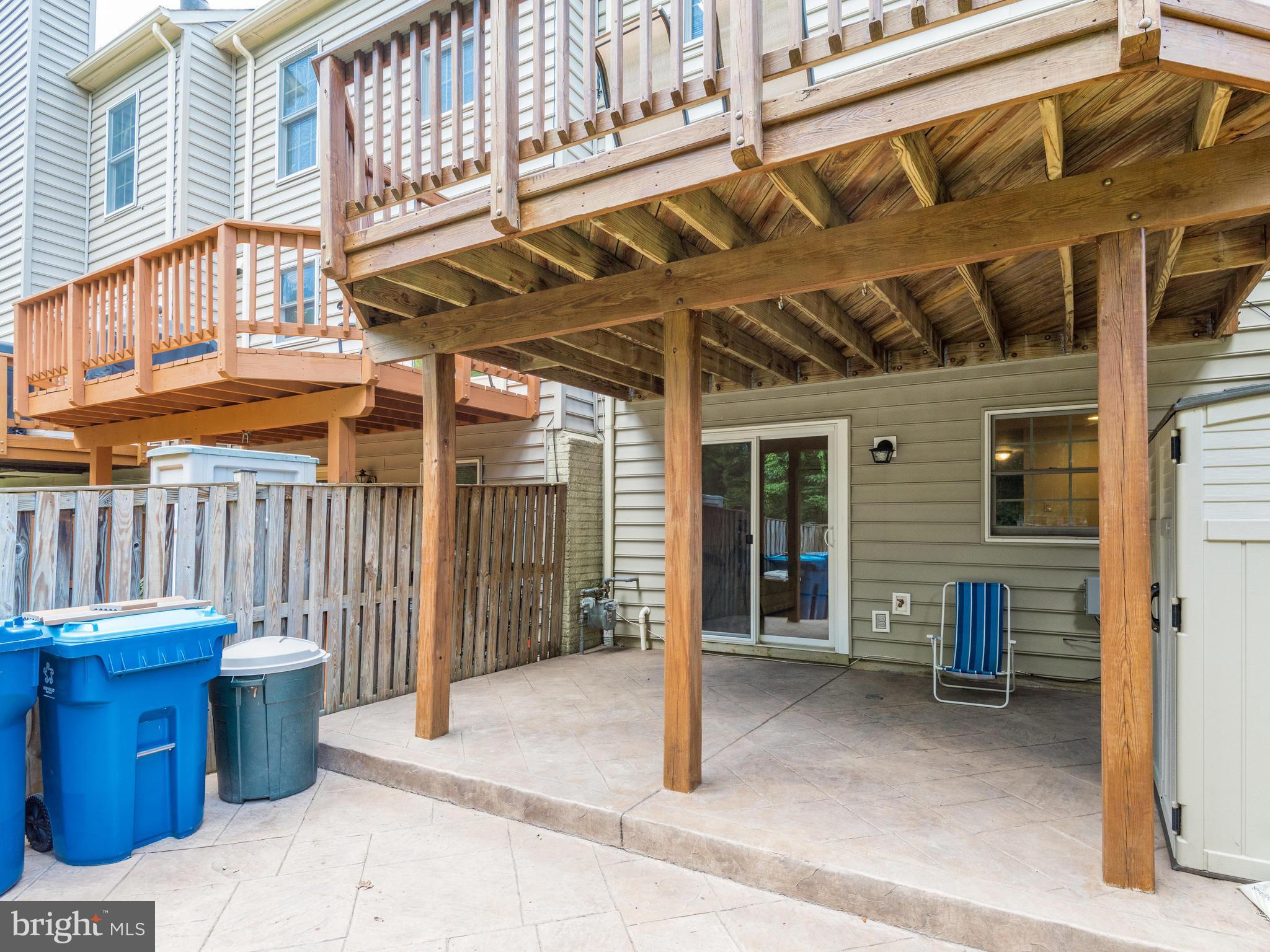 ASHBURN VILLAGE - Residential