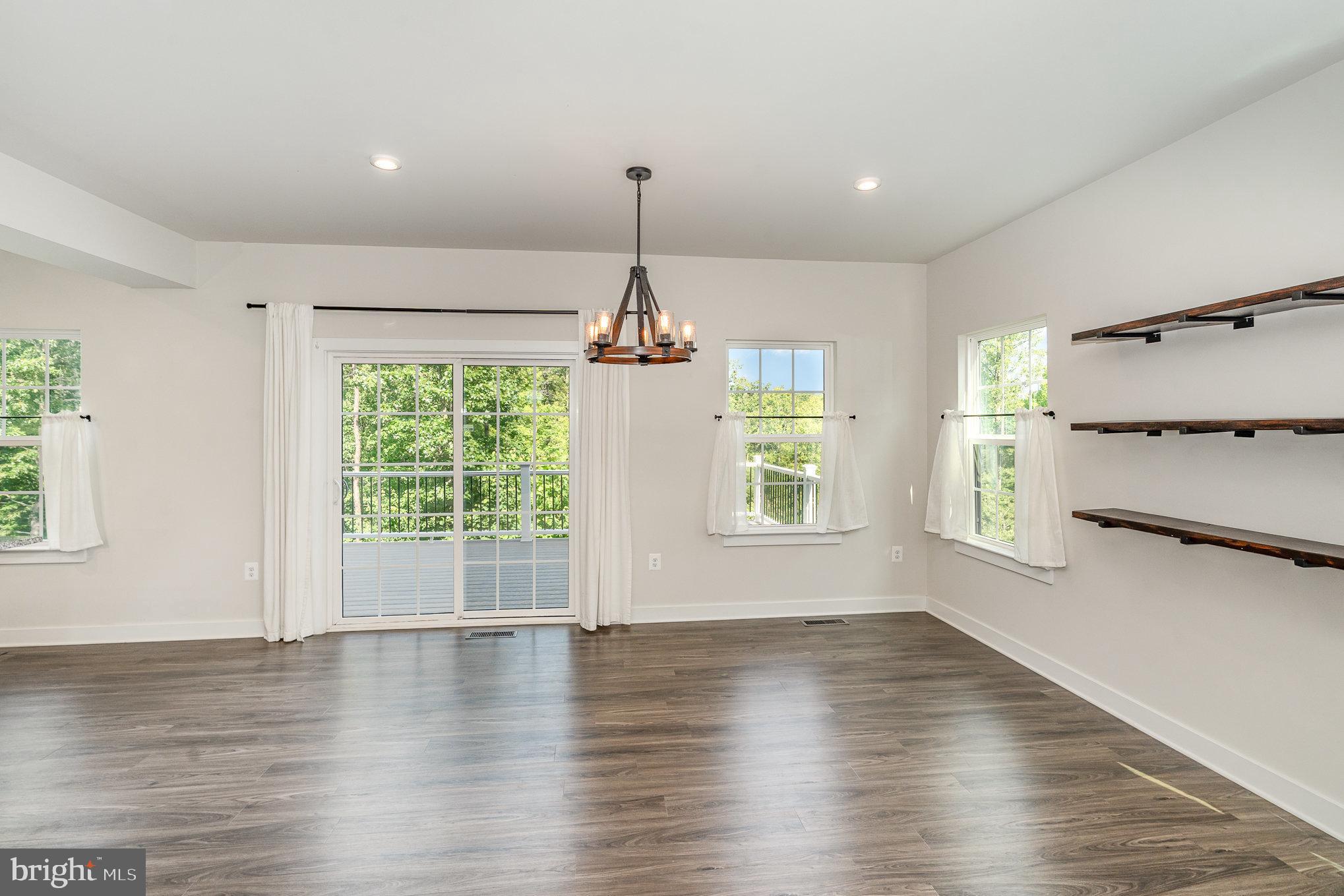 FREDERICKSBURG CITY - Residential Lease