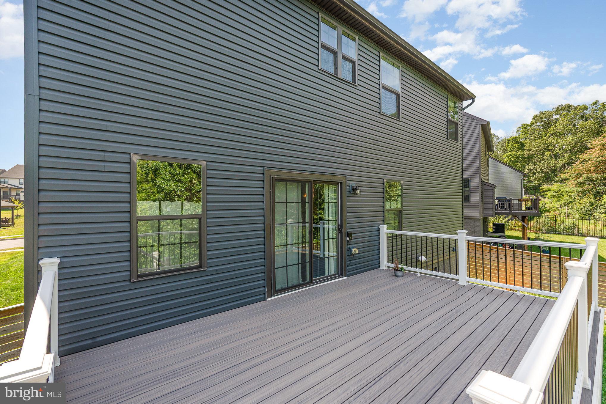 FREDERICKSBURG CITY - Residential Lease