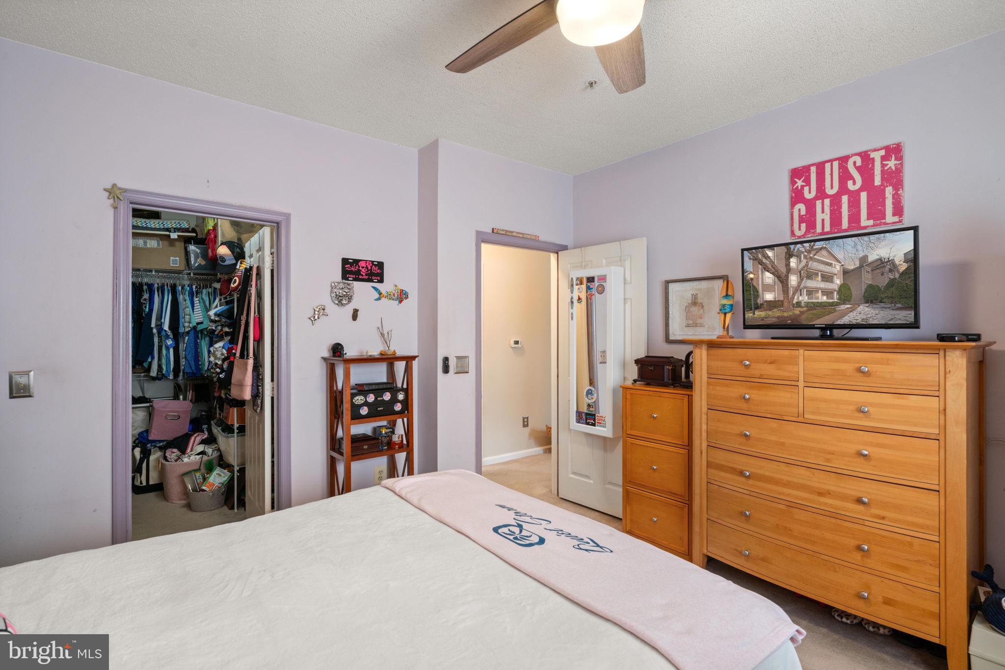 SANDERLING CONDO - Residential