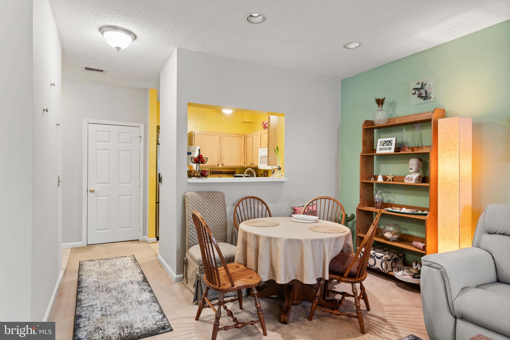 SANDERLING CONDO - Residential