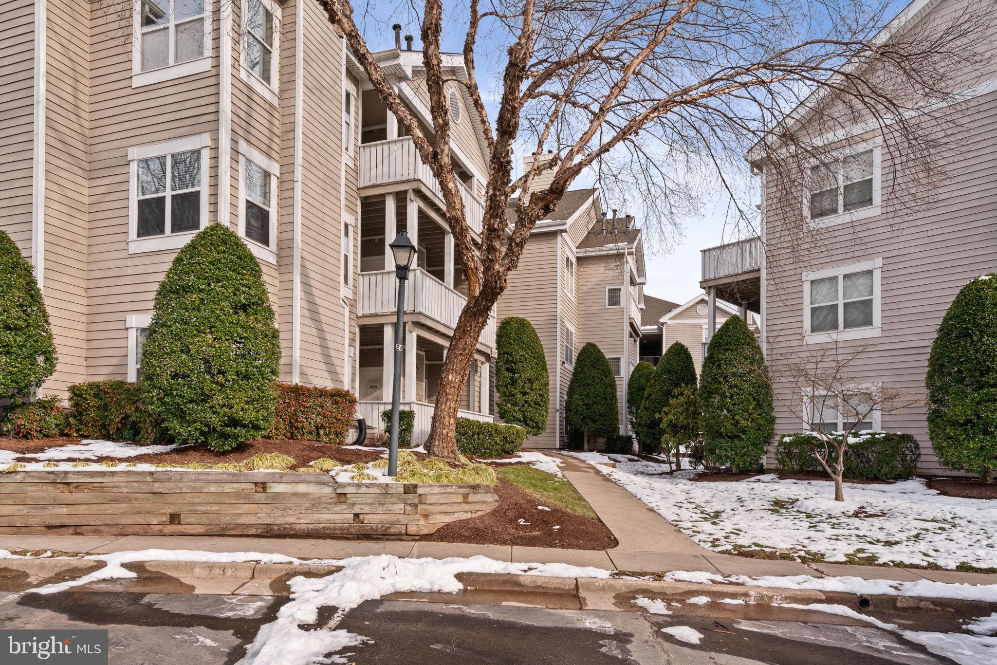 SANDERLING CONDO - Residential