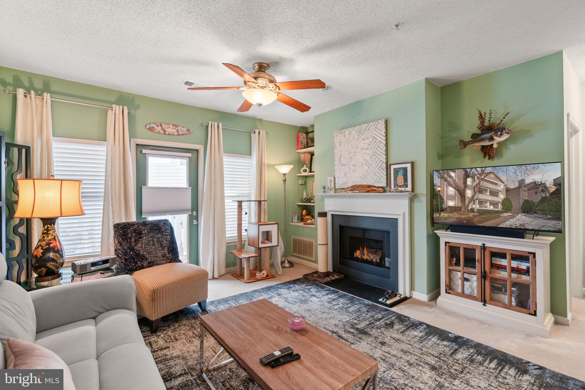 SANDERLING CONDO - Residential