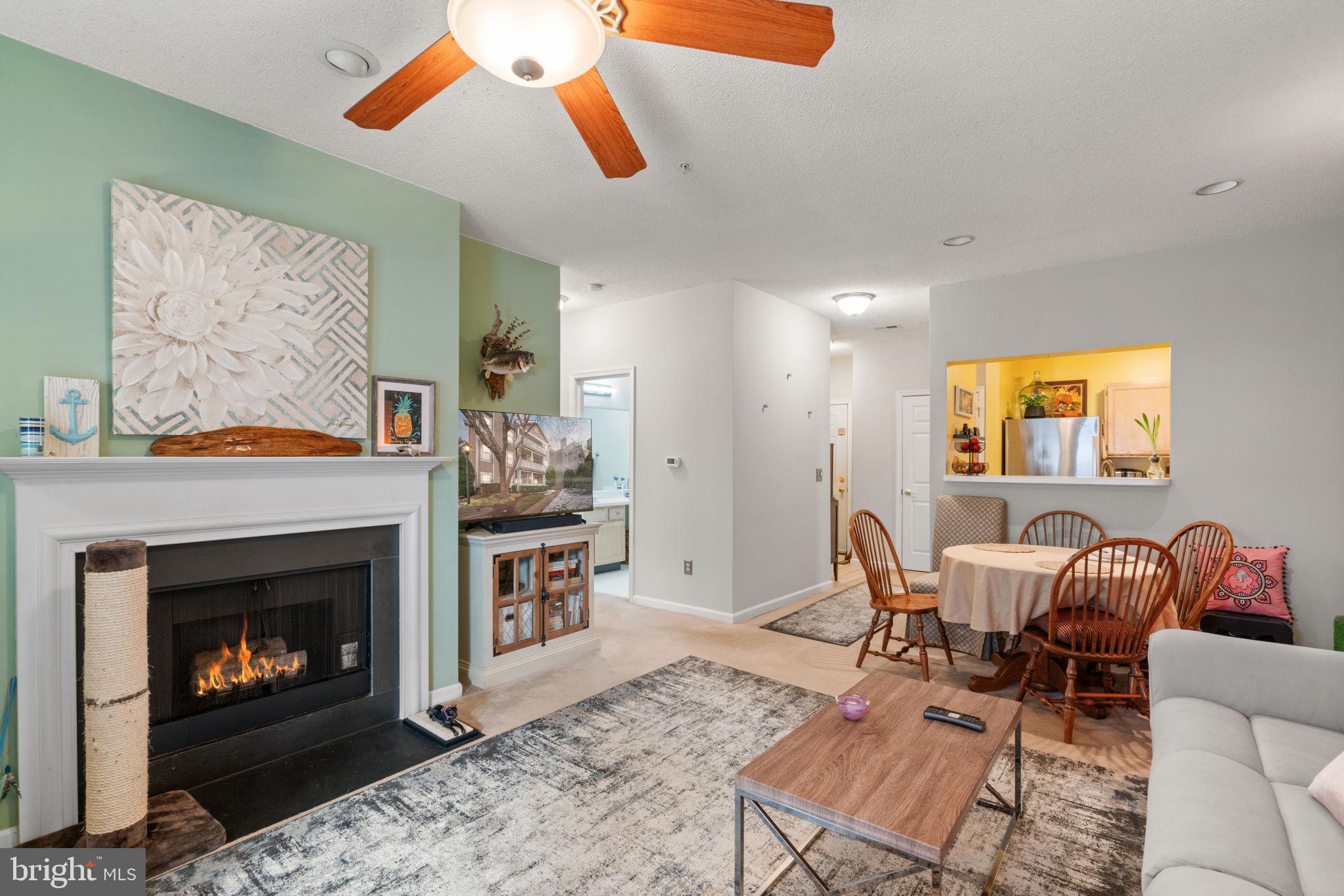 SANDERLING CONDO - Residential