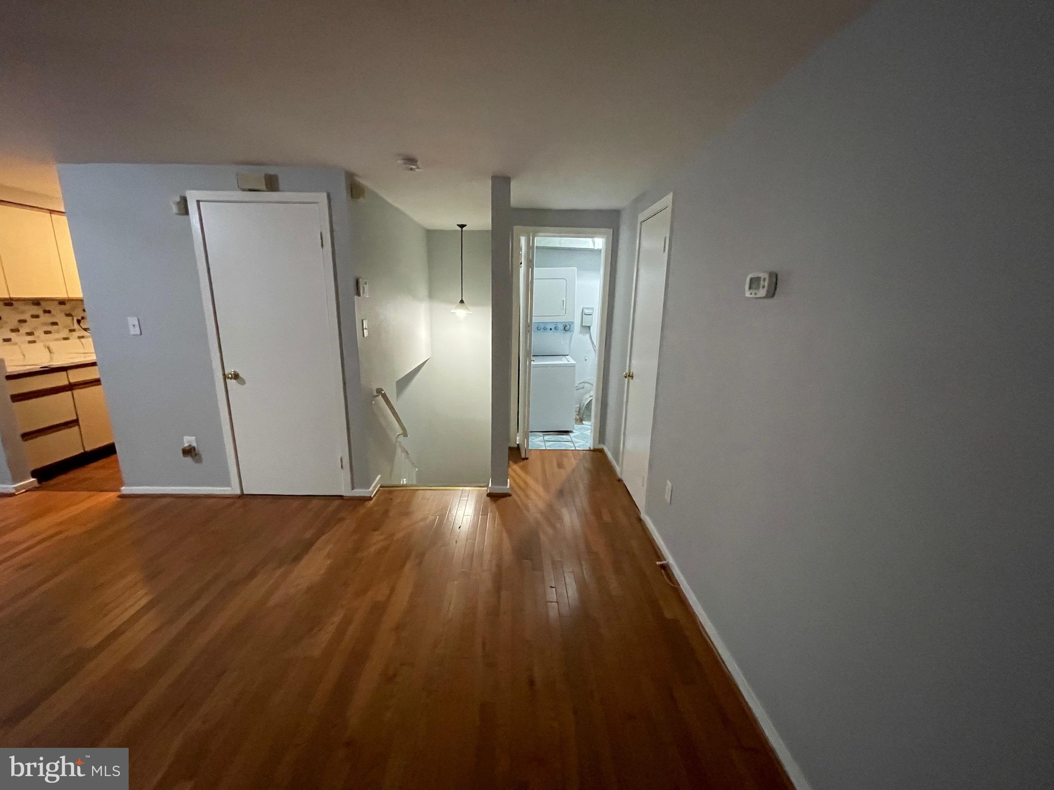 CHRISTOPHER COURT - Residential Lease