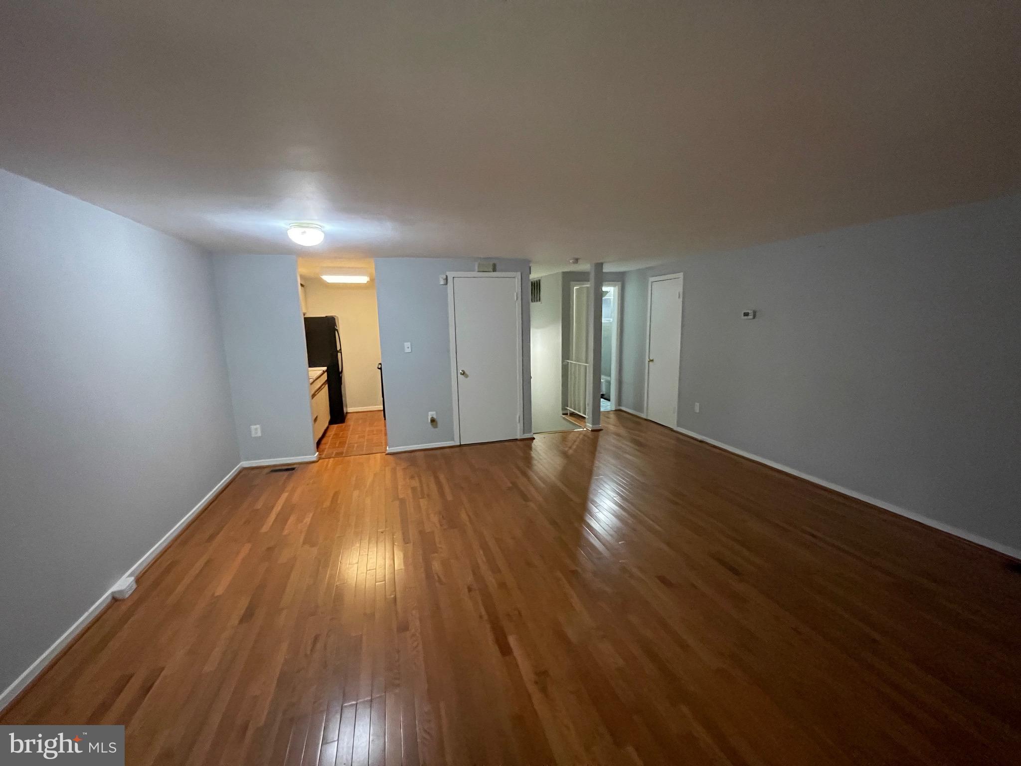 CHRISTOPHER COURT - Residential Lease