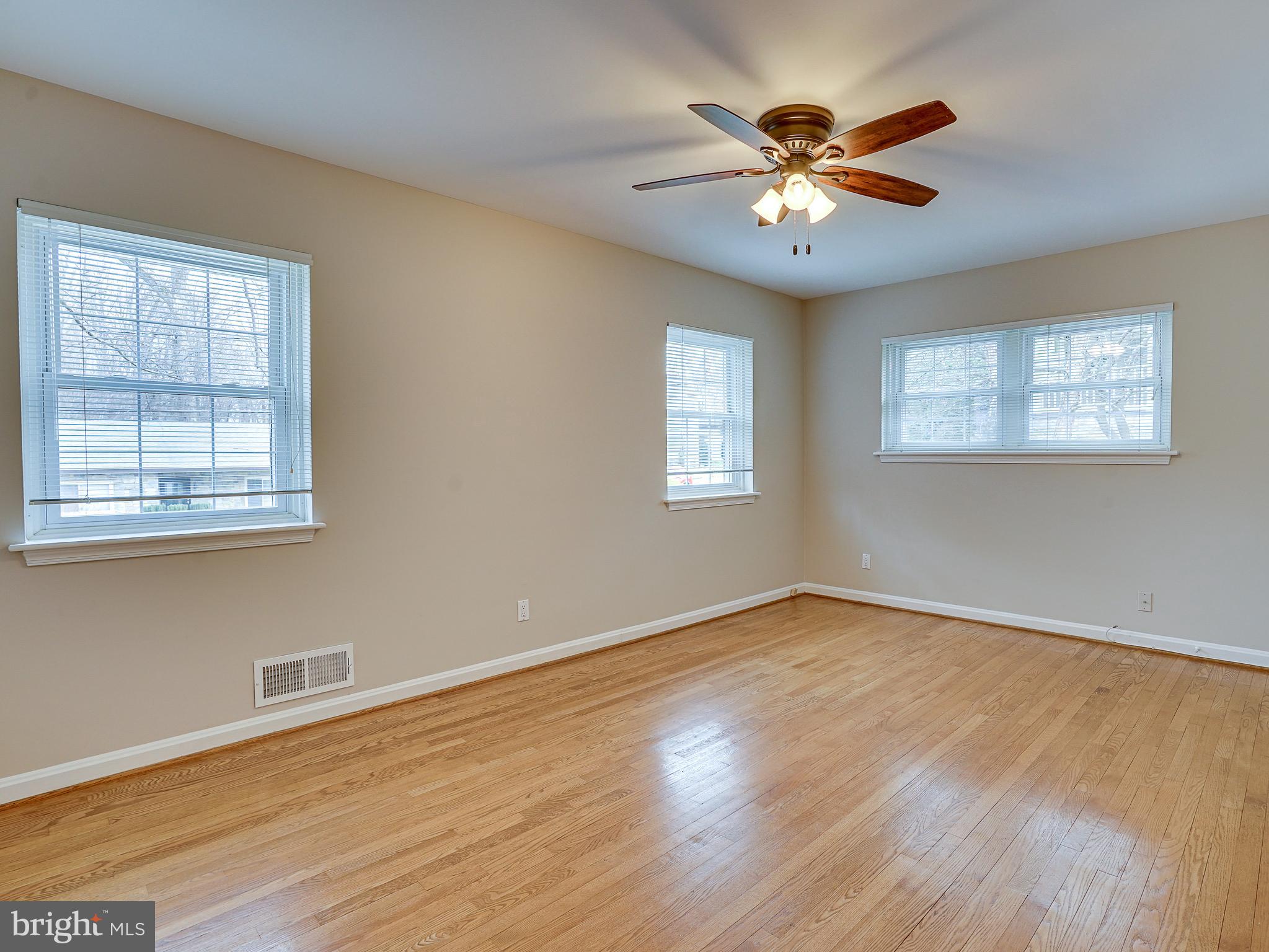 ARLINGWOOD - Residential Lease