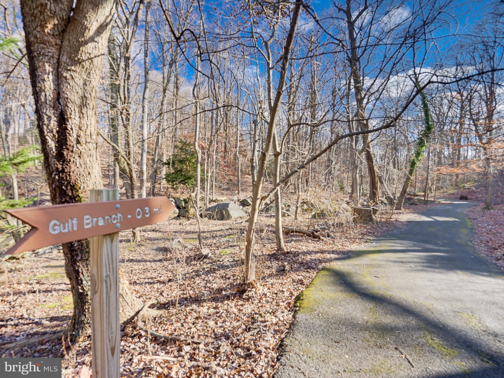 ARLINGWOOD - Residential Lease