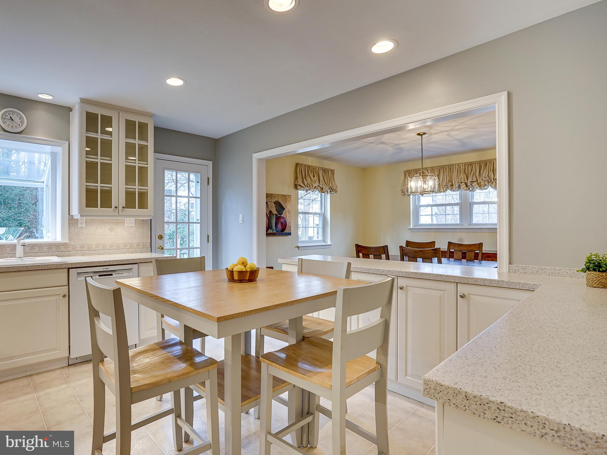 ARLINGWOOD - Residential Lease