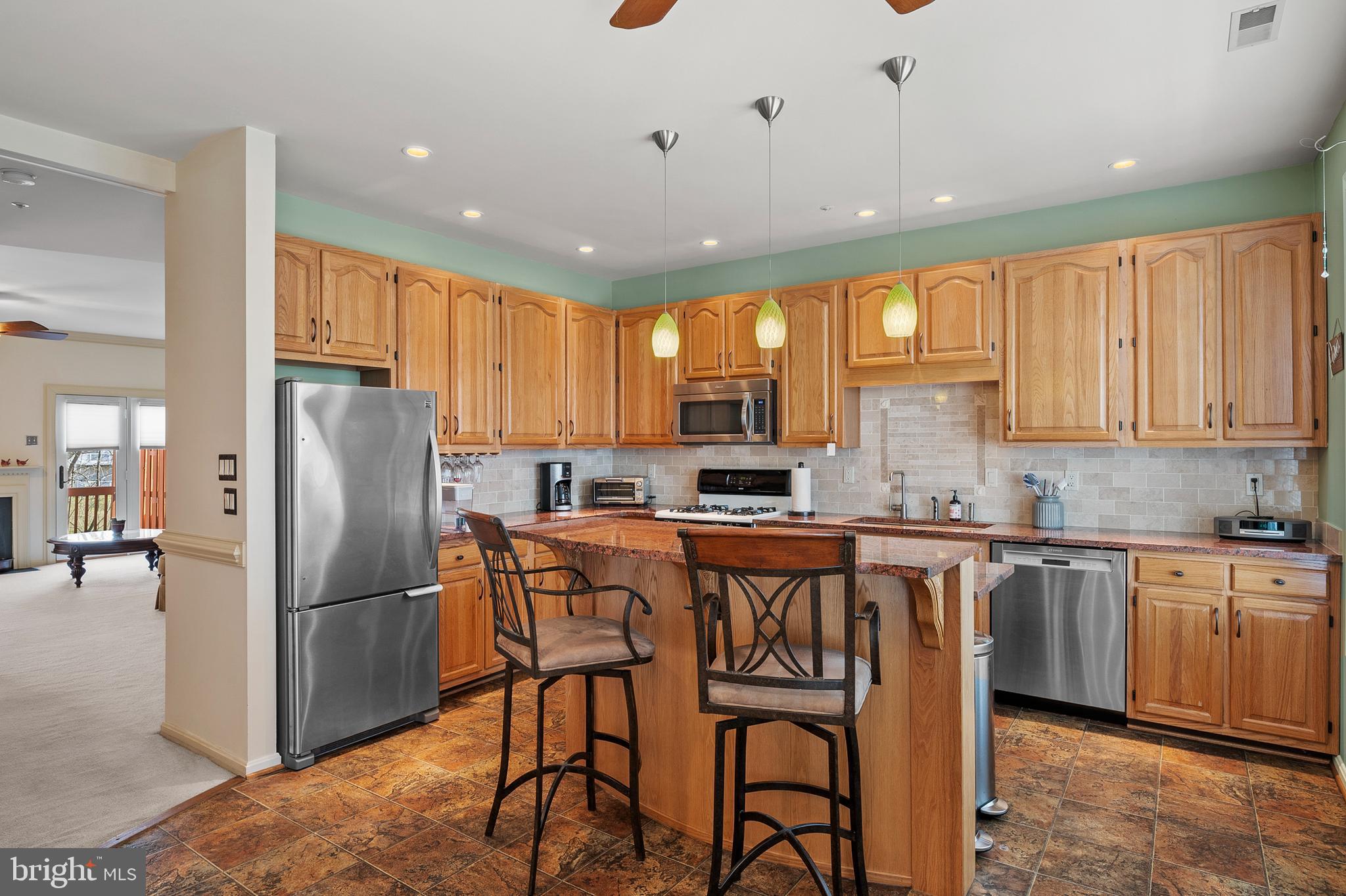 ELLICOTT PARK - Residential