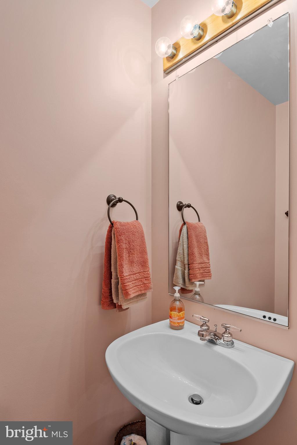 ELLICOTT PARK - Residential