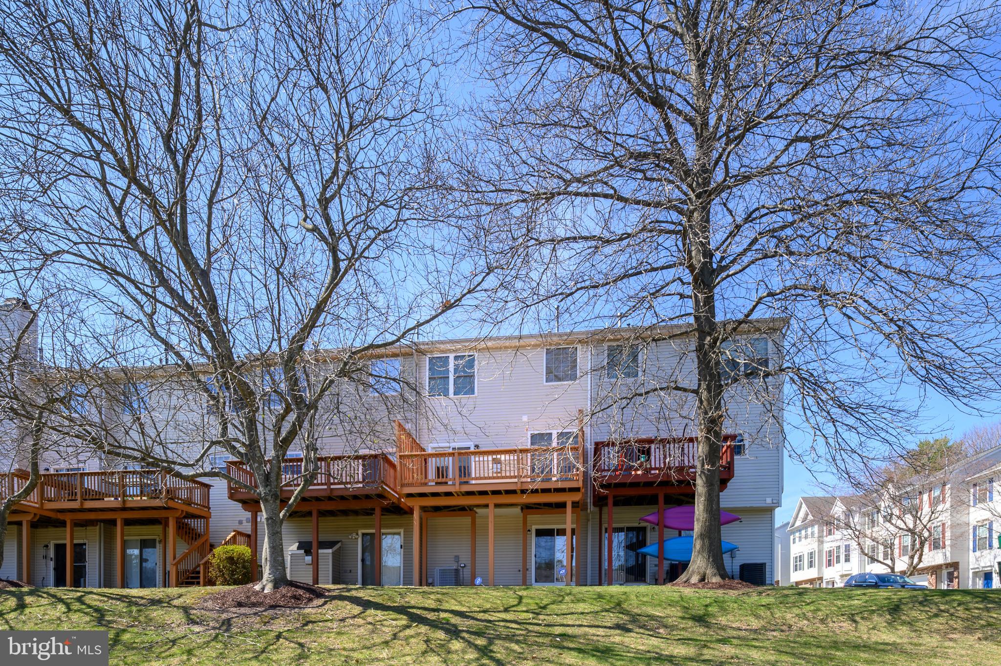 ELLICOTT PARK - Residential