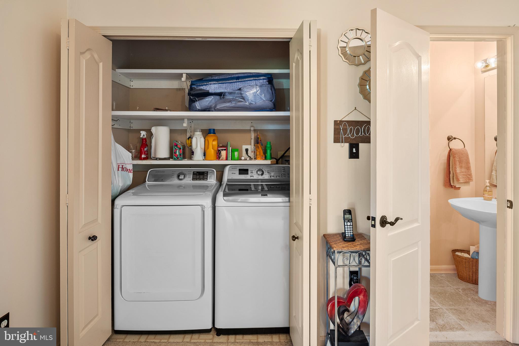 ELLICOTT PARK - Residential