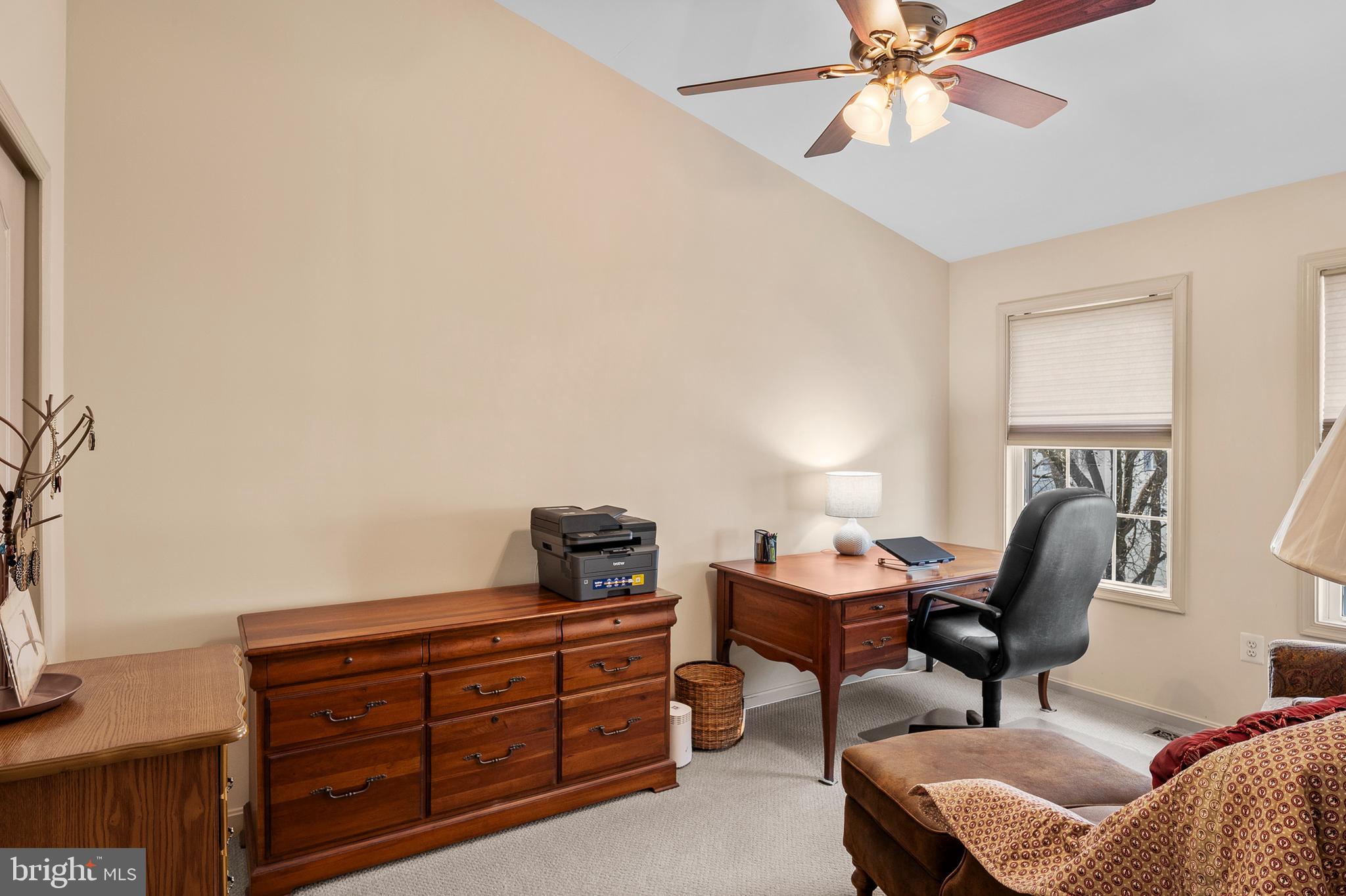 ELLICOTT PARK - Residential