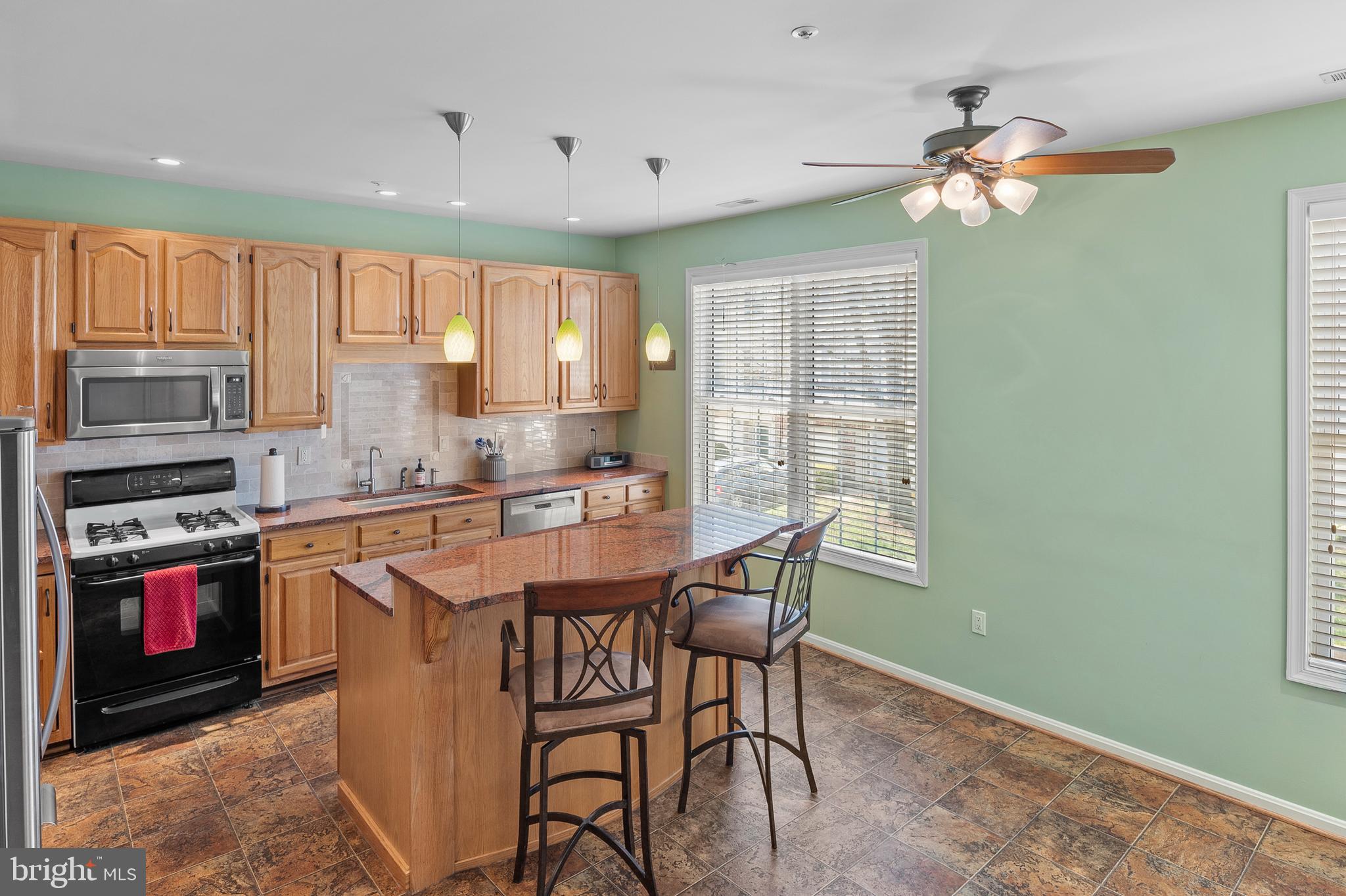 ELLICOTT PARK - Residential